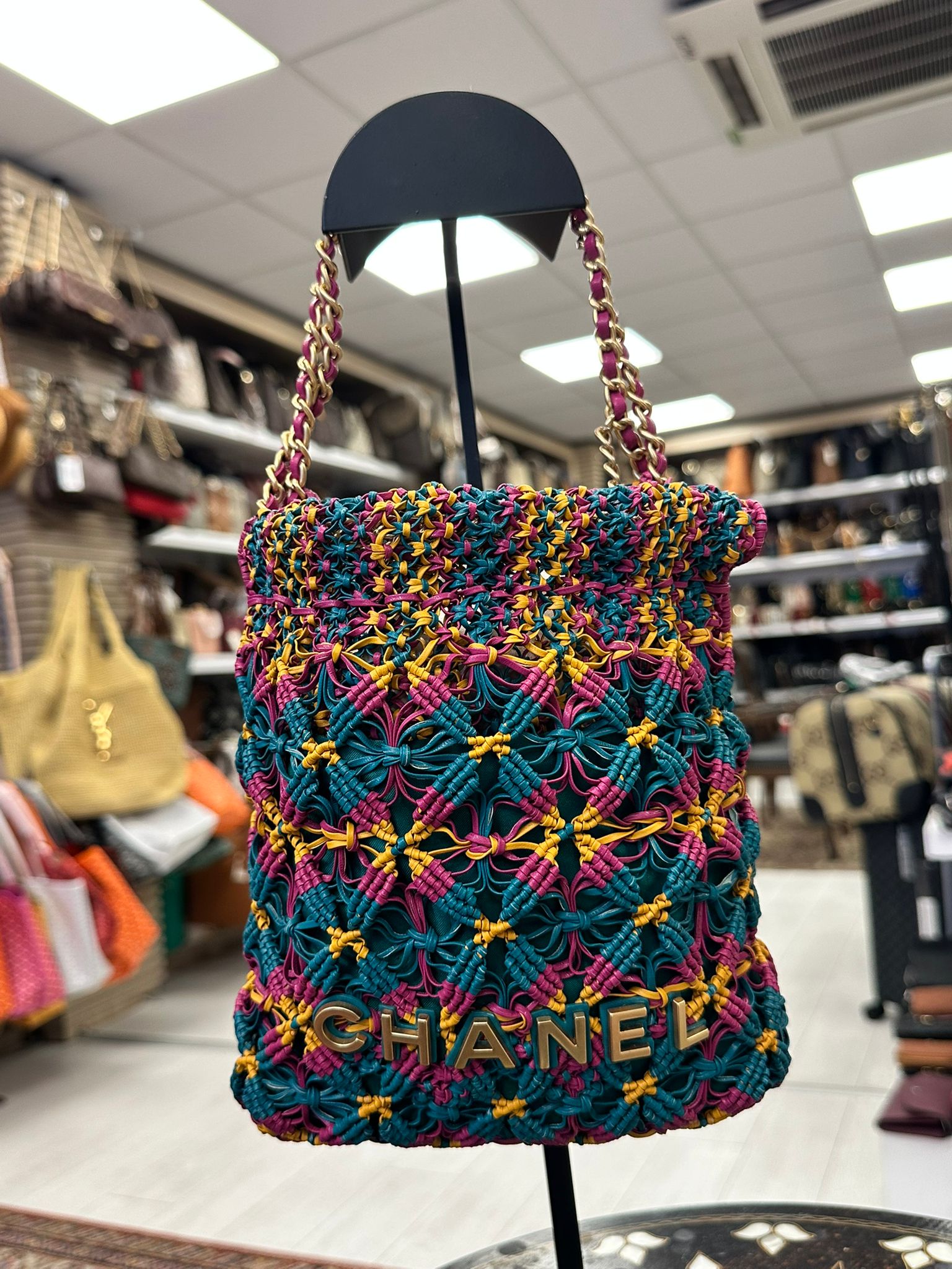 Chanel 22 Mini