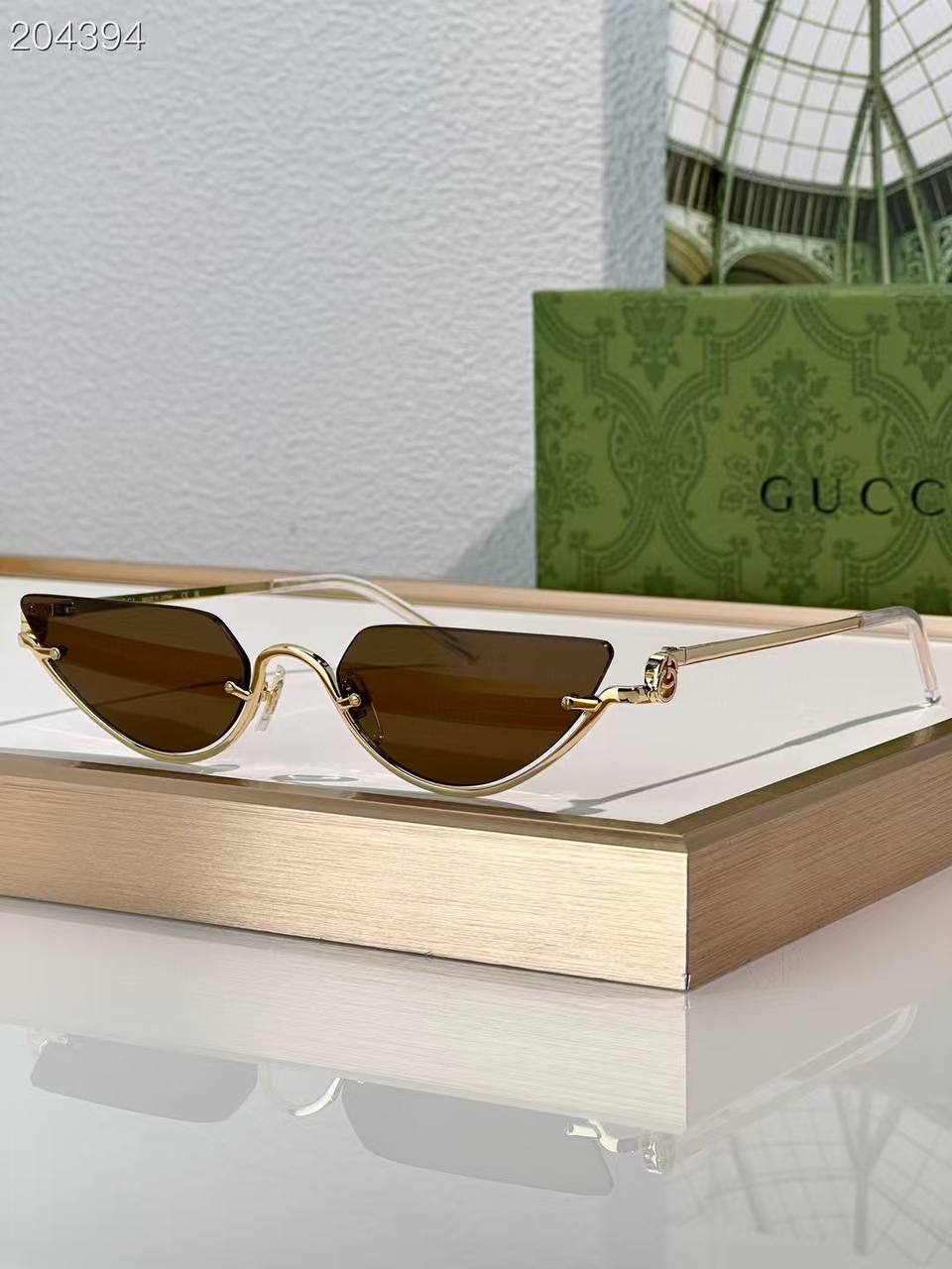 Gucci E1113
