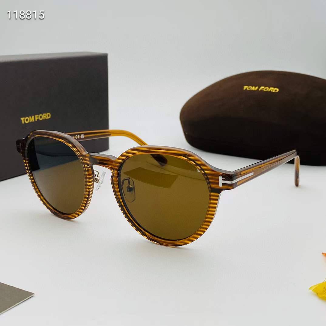 Tom Ford E1113