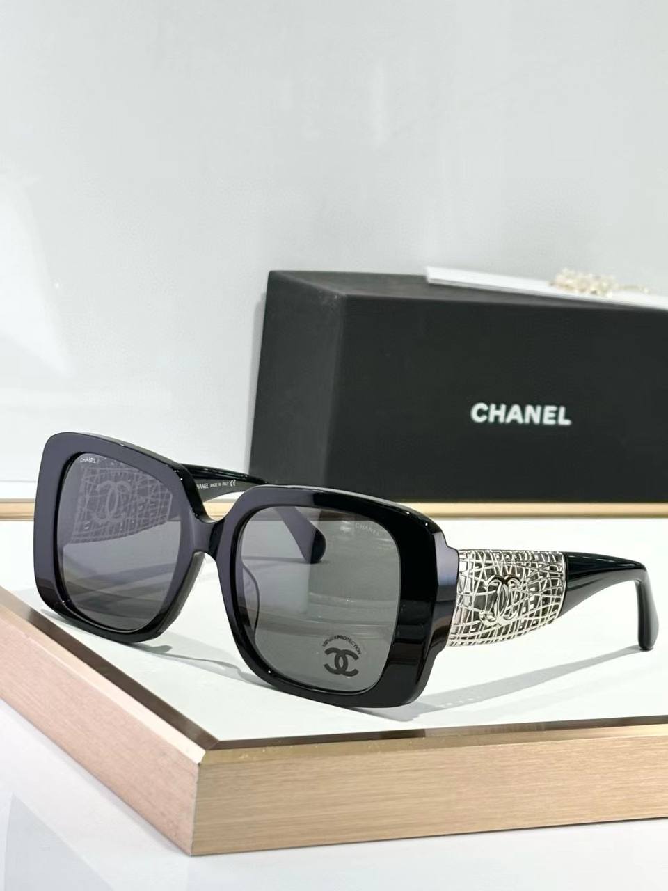 Chanel E1114