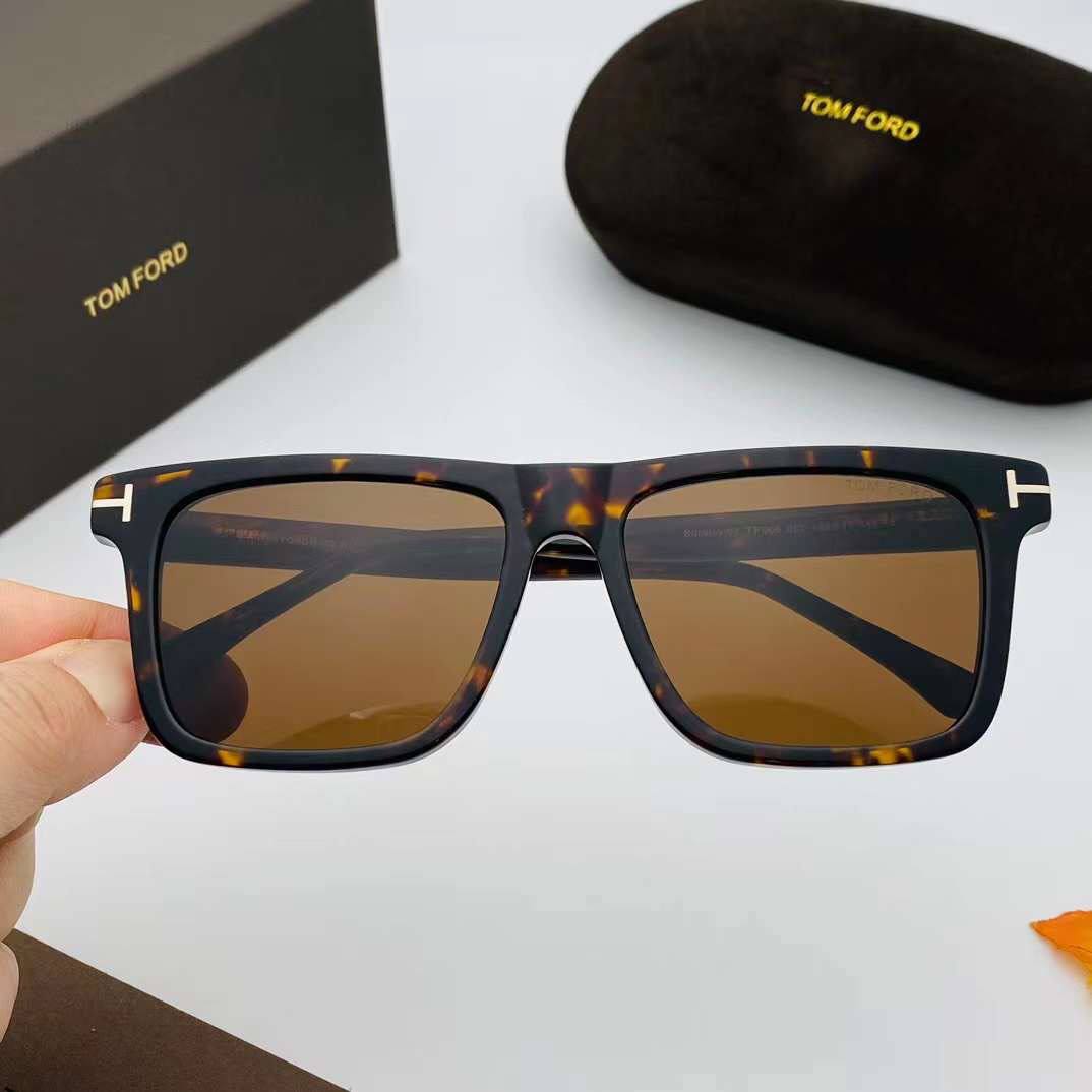 Tom Ford E2116