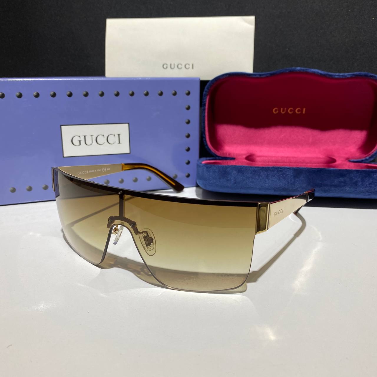 Gucci E1116