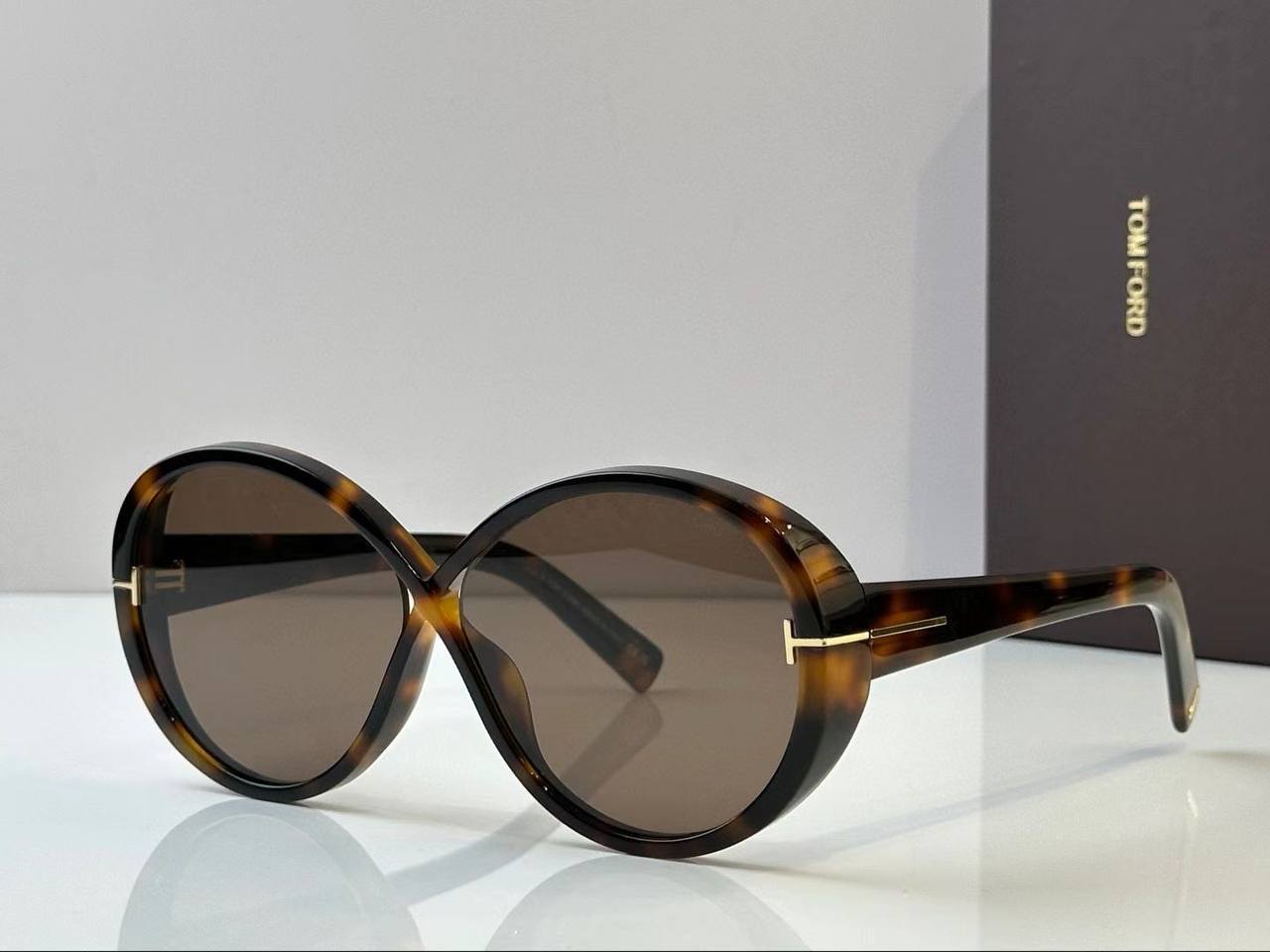 Tom Ford 1124