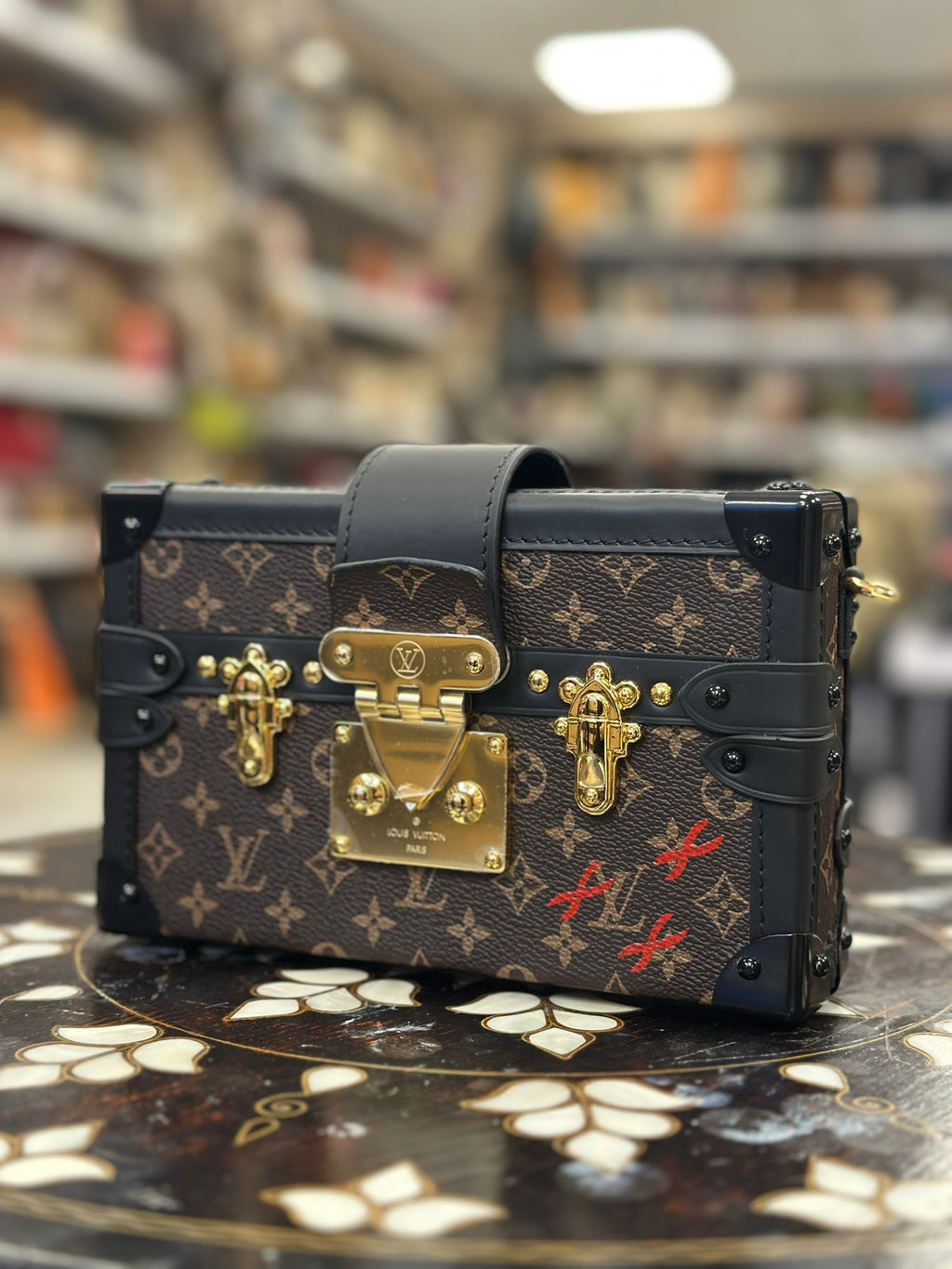 Louis Vuitton Petite Malle