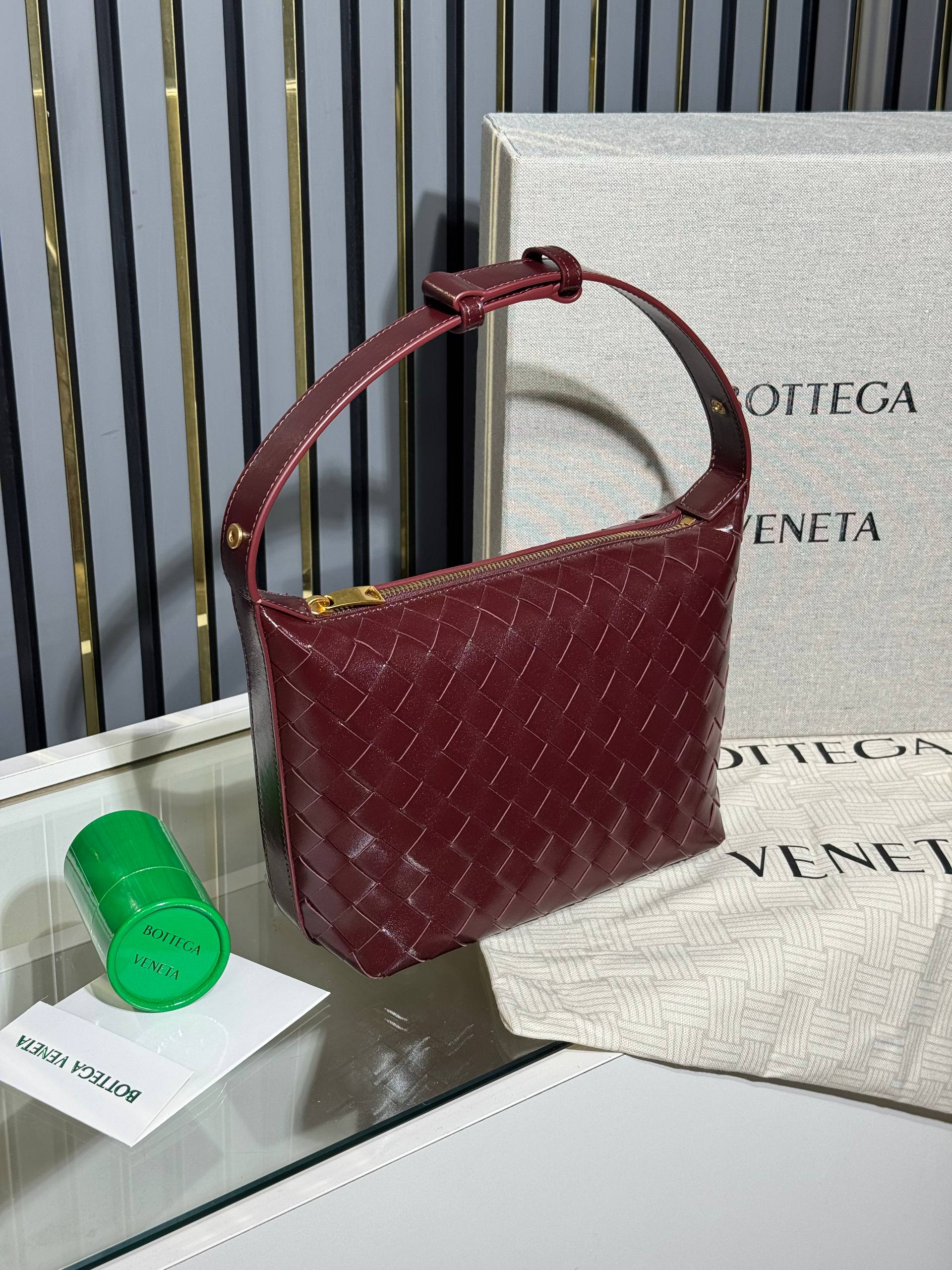 Bottega Veneta Wallace