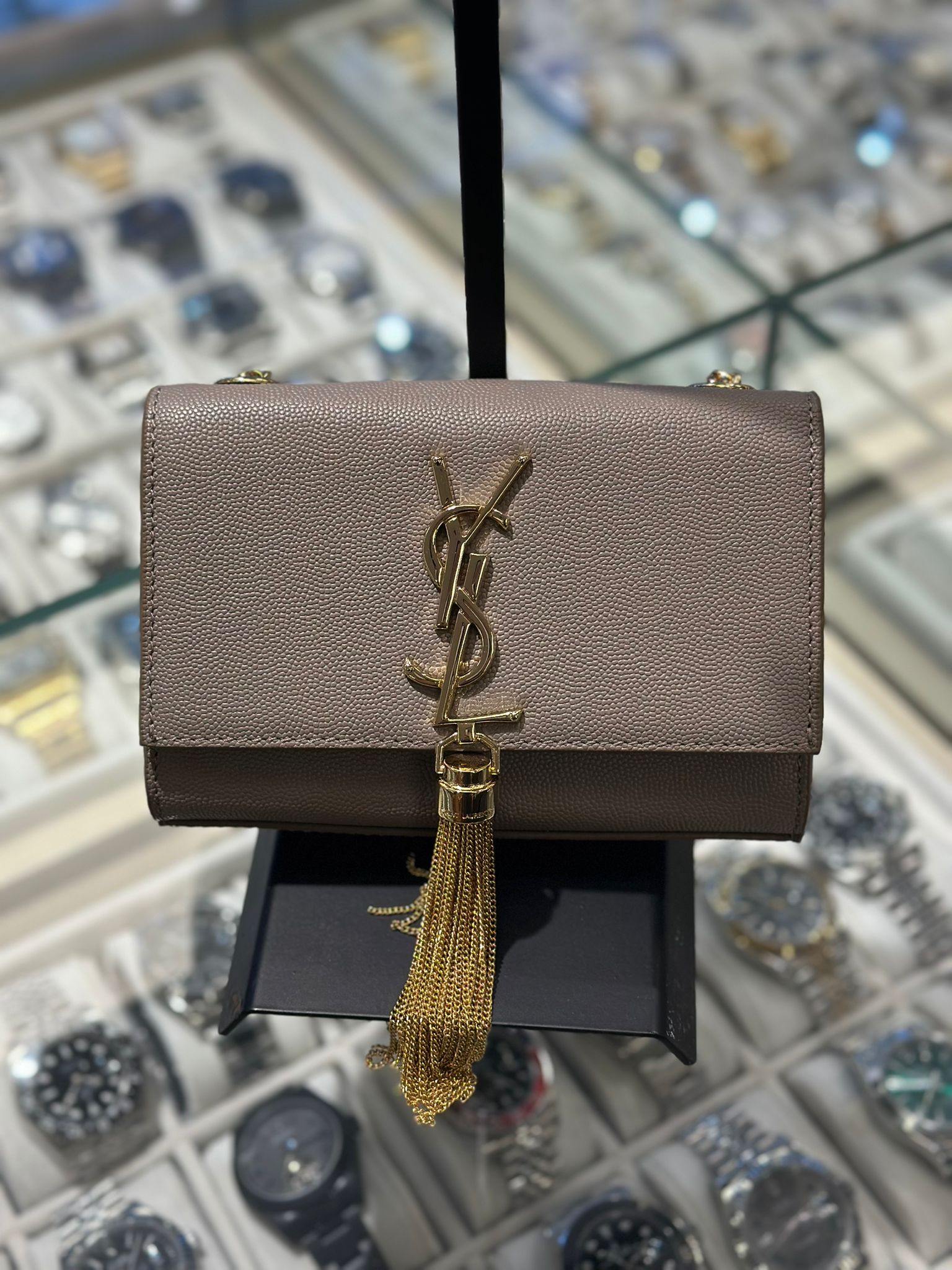 Yves Saint Laurent 9115