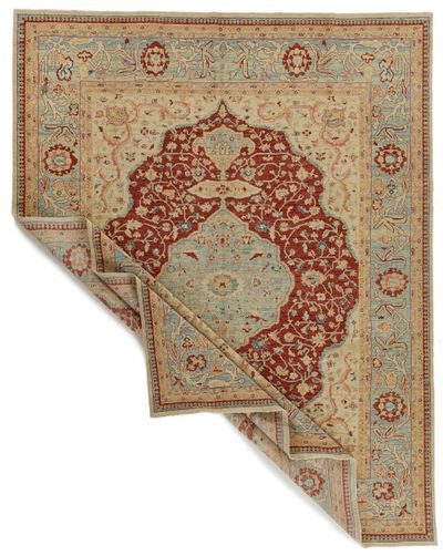 Ushak 9582