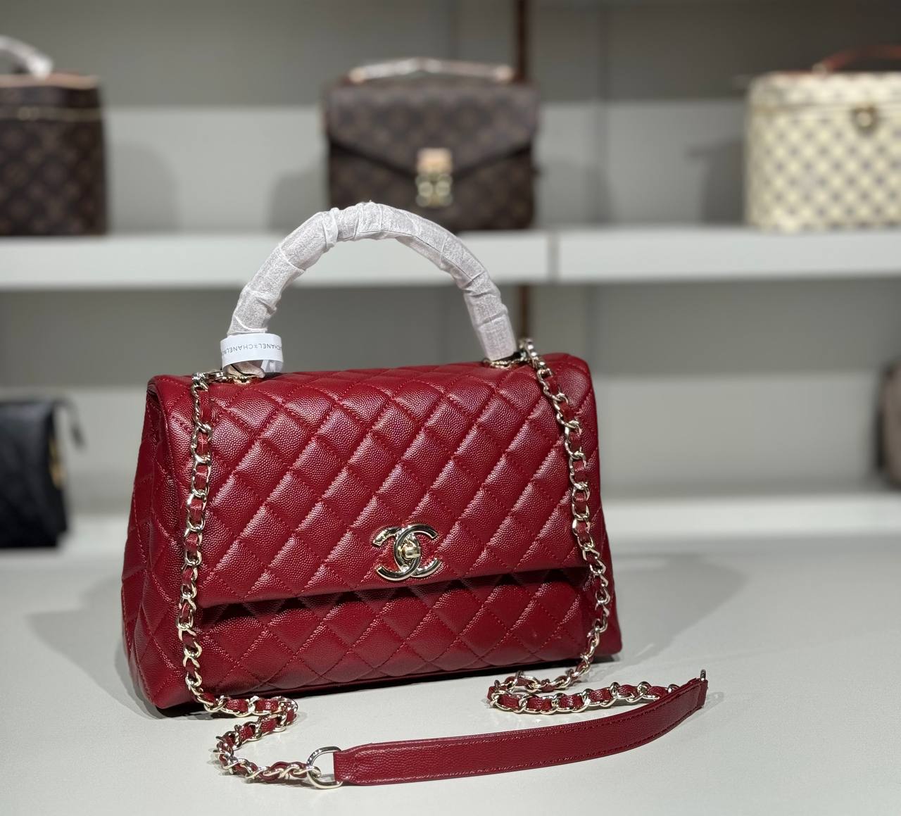 Chanel 9001