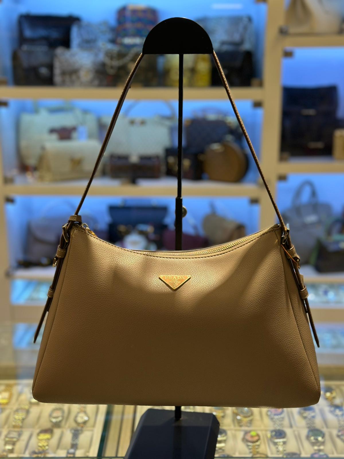 Prada 5854