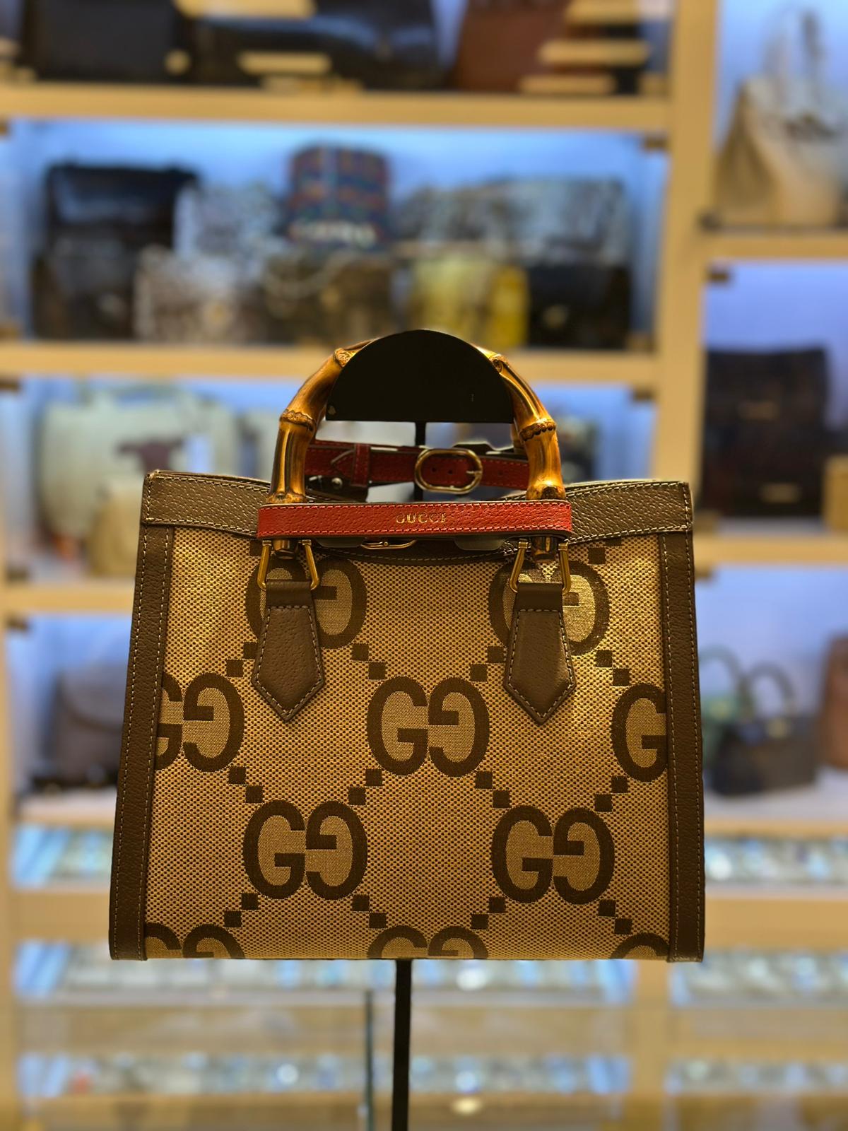 Gucci 8138