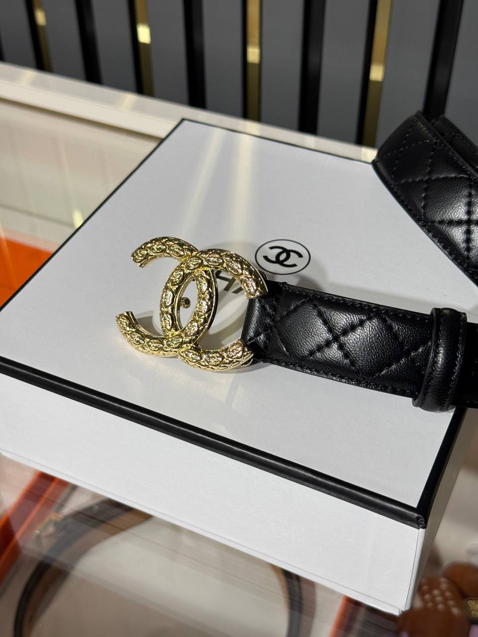 Chanel Premium B7456