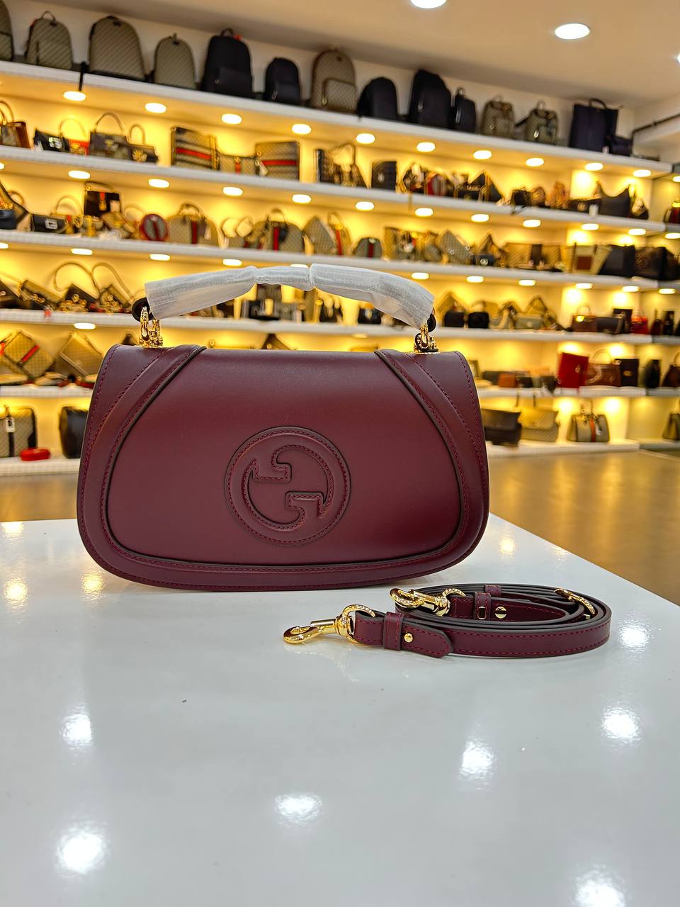Gucci 3699