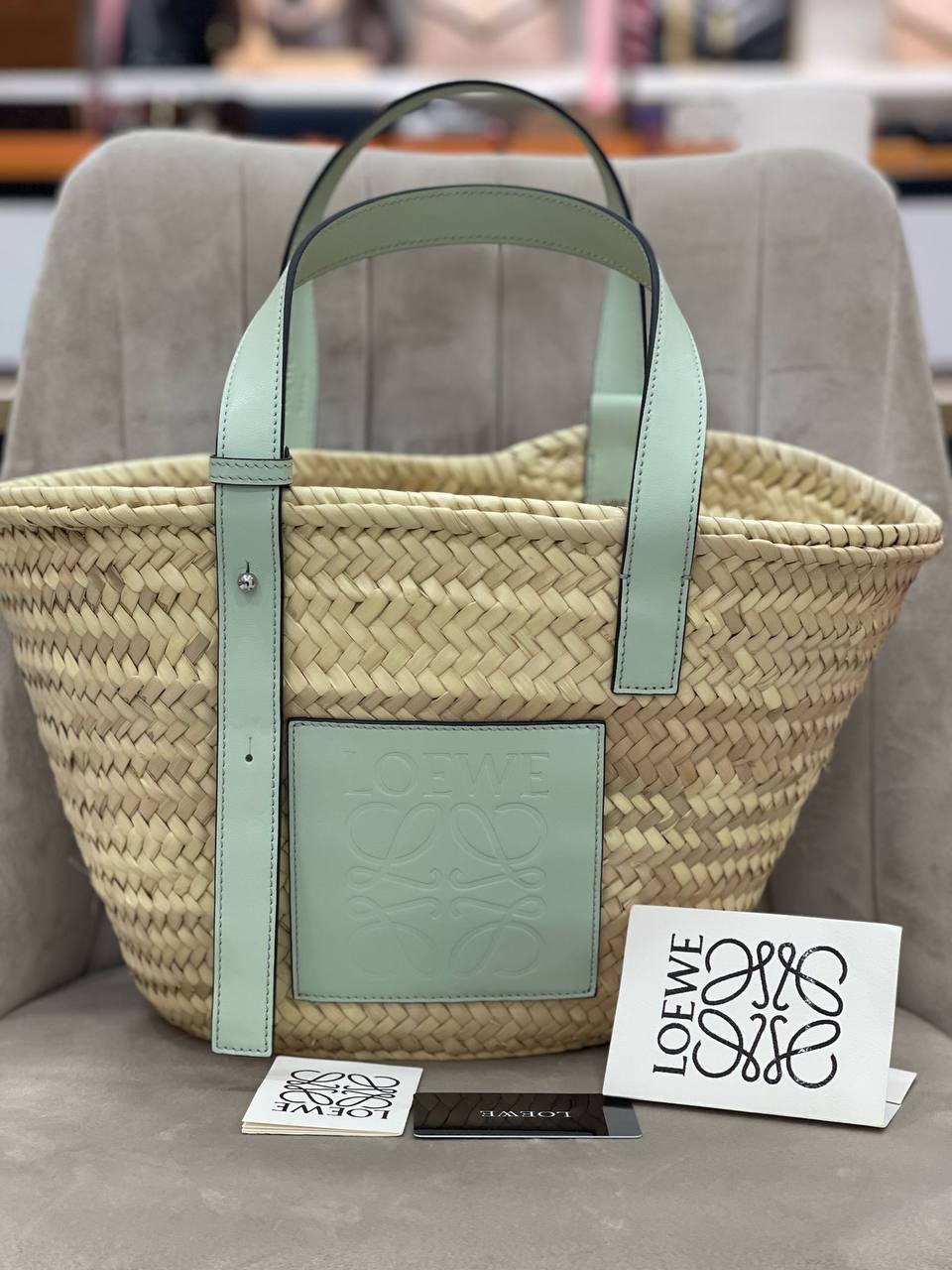 Loewe  2364