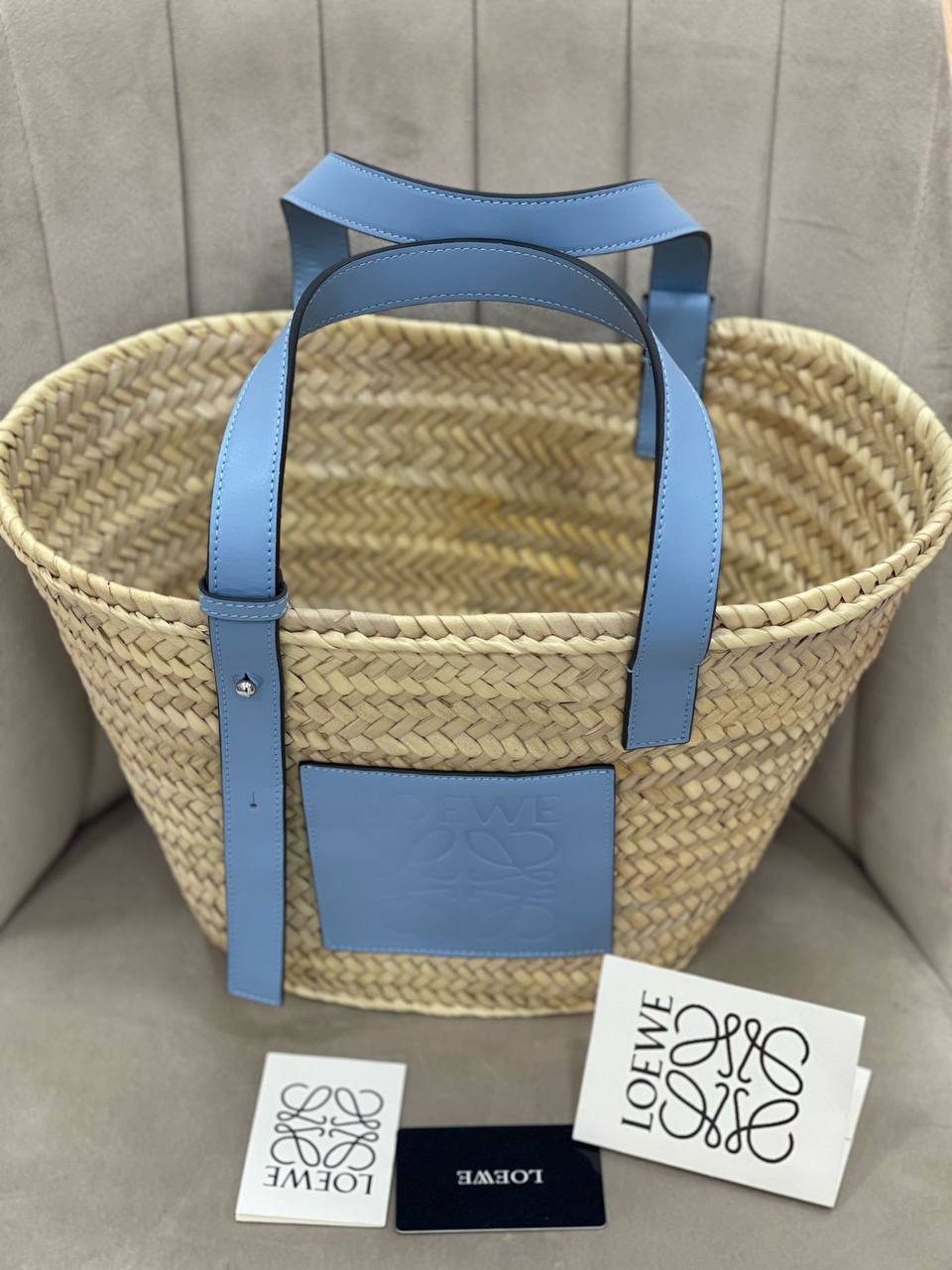 Loewe  2364