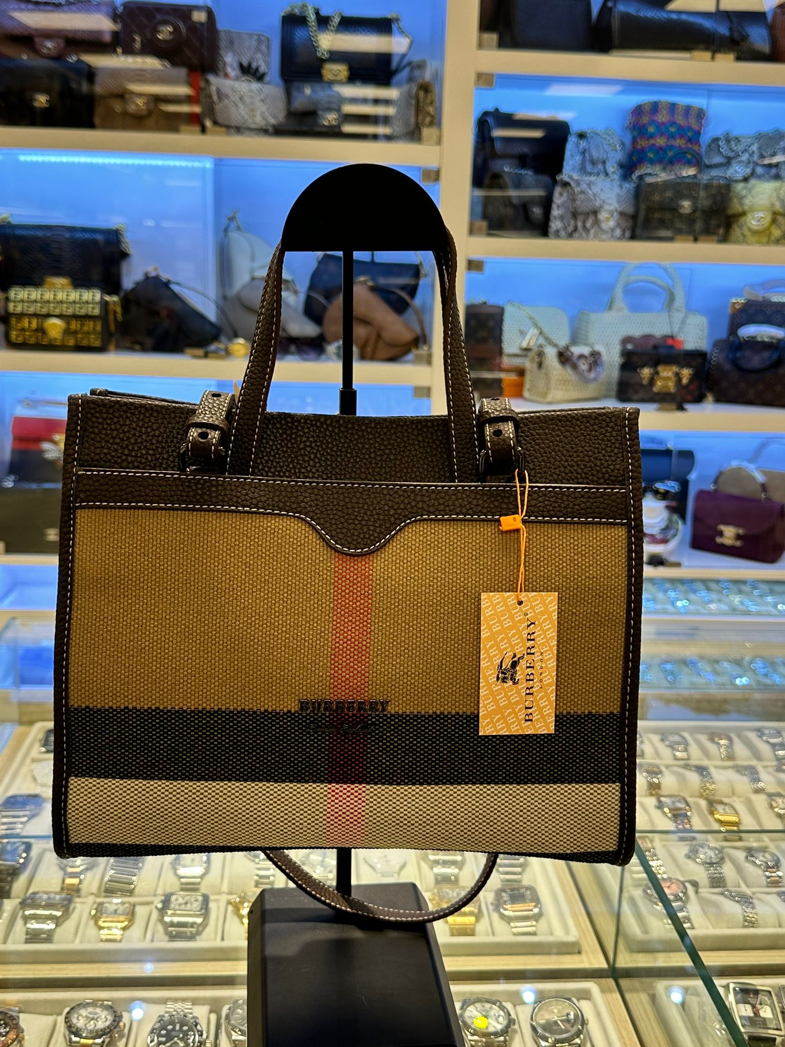 Burberry Tote Bag Medium