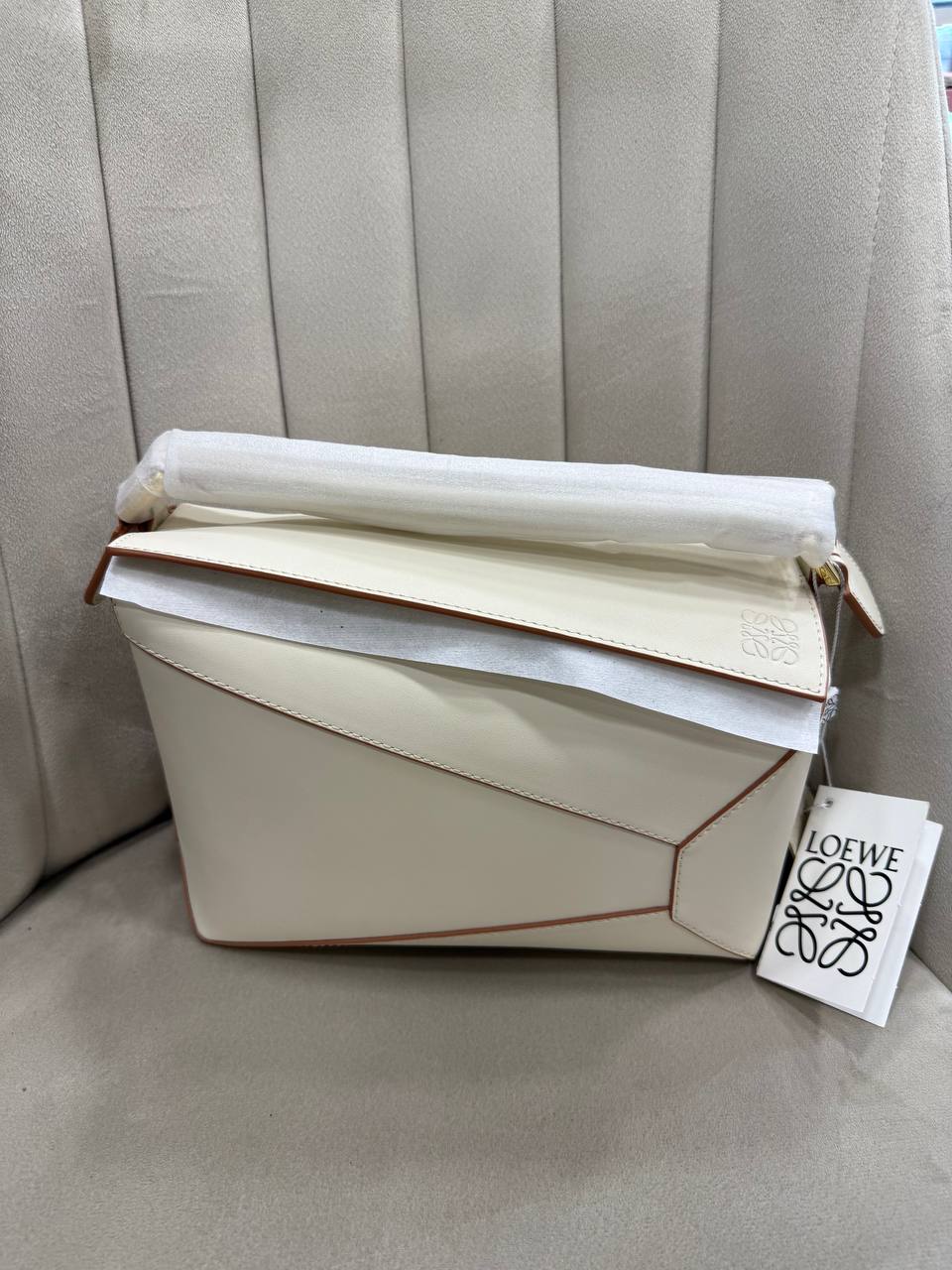 Loewe 9865