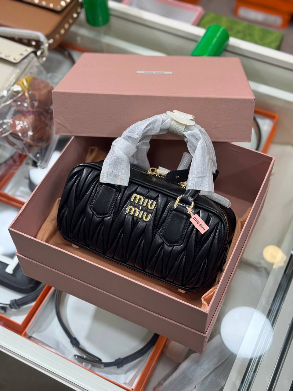 Miu Miu 8962
