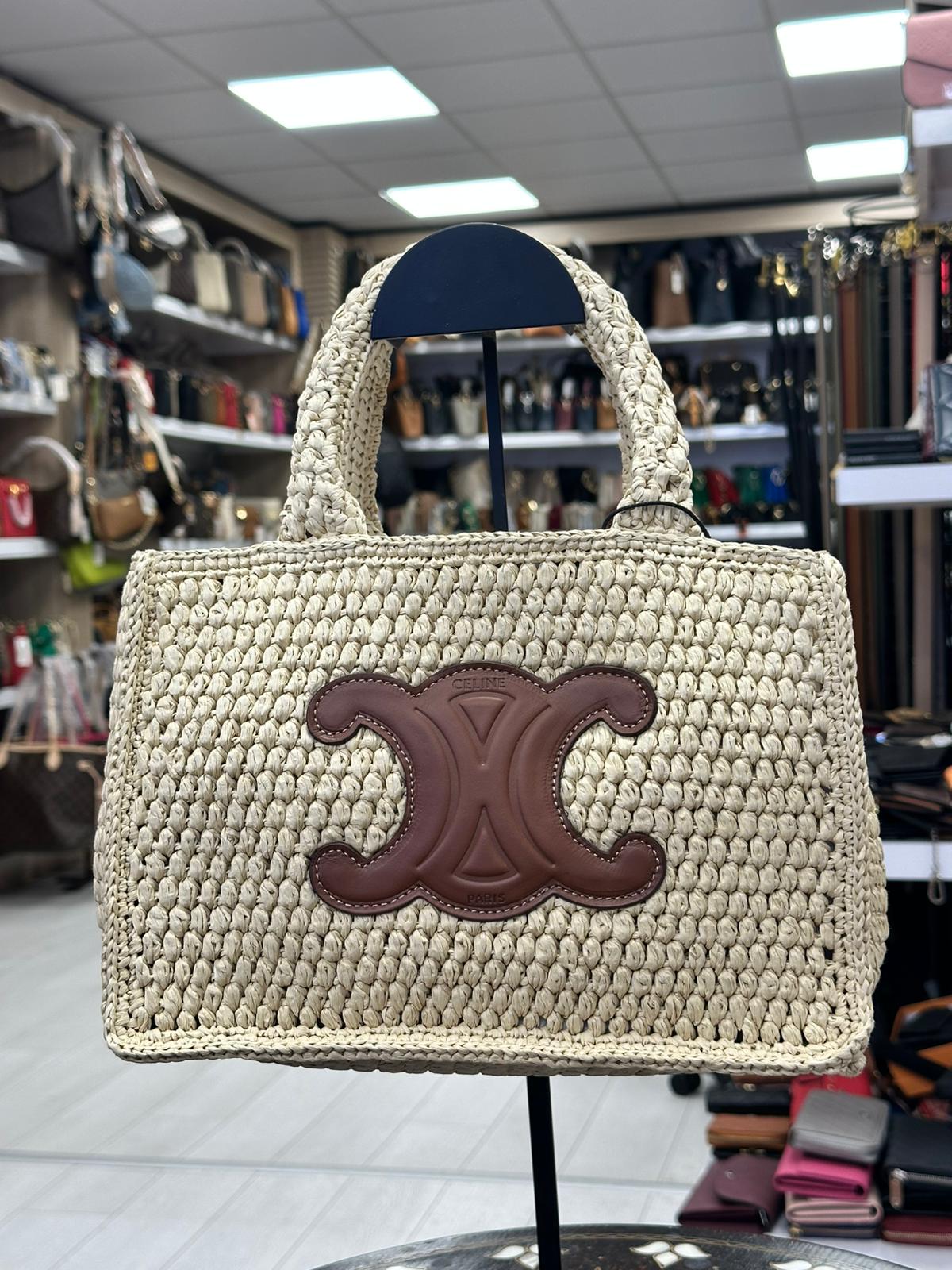 Celine 5250
