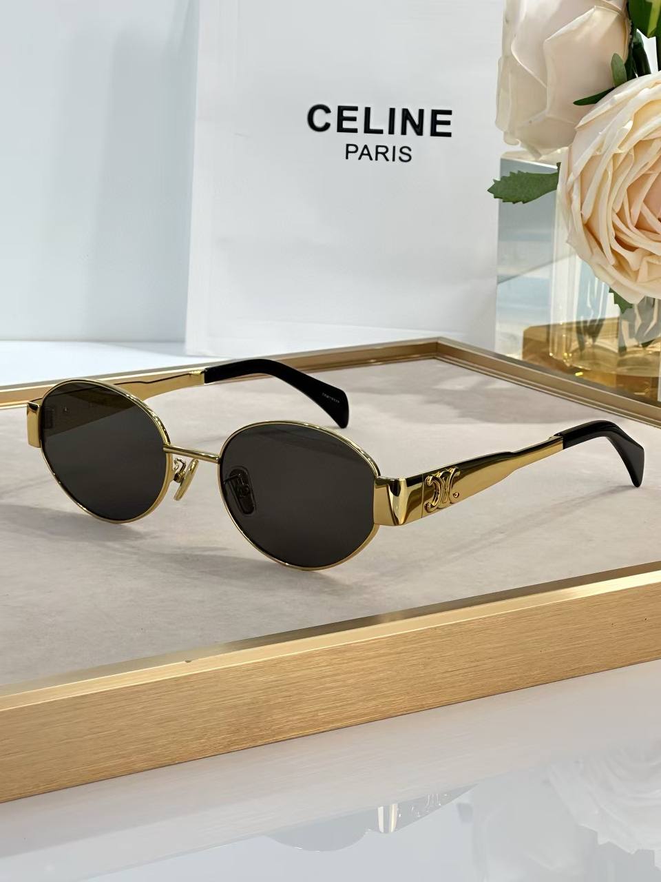Celine E1113