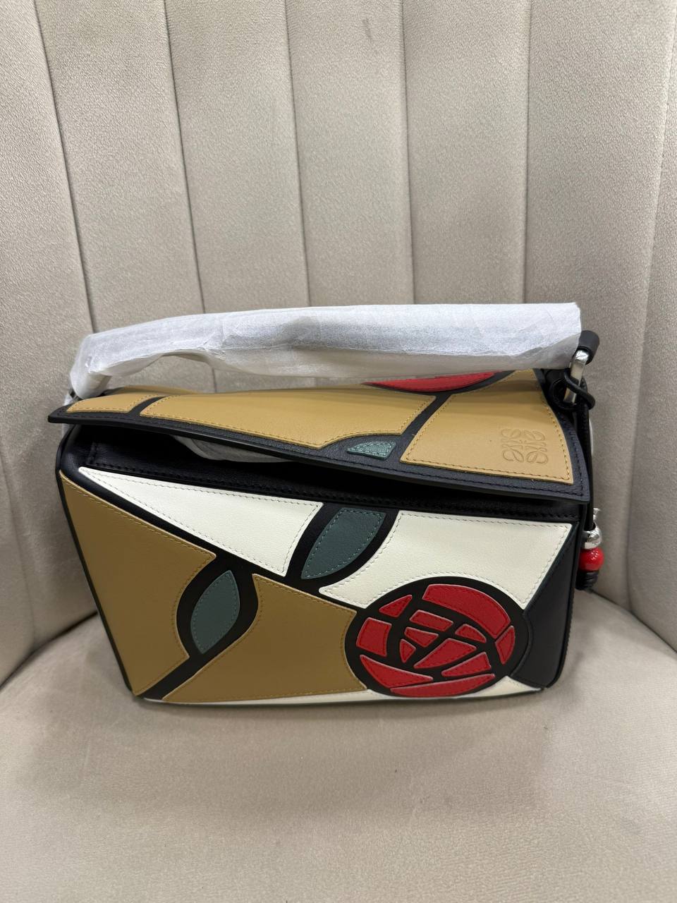 Loewe 5685
