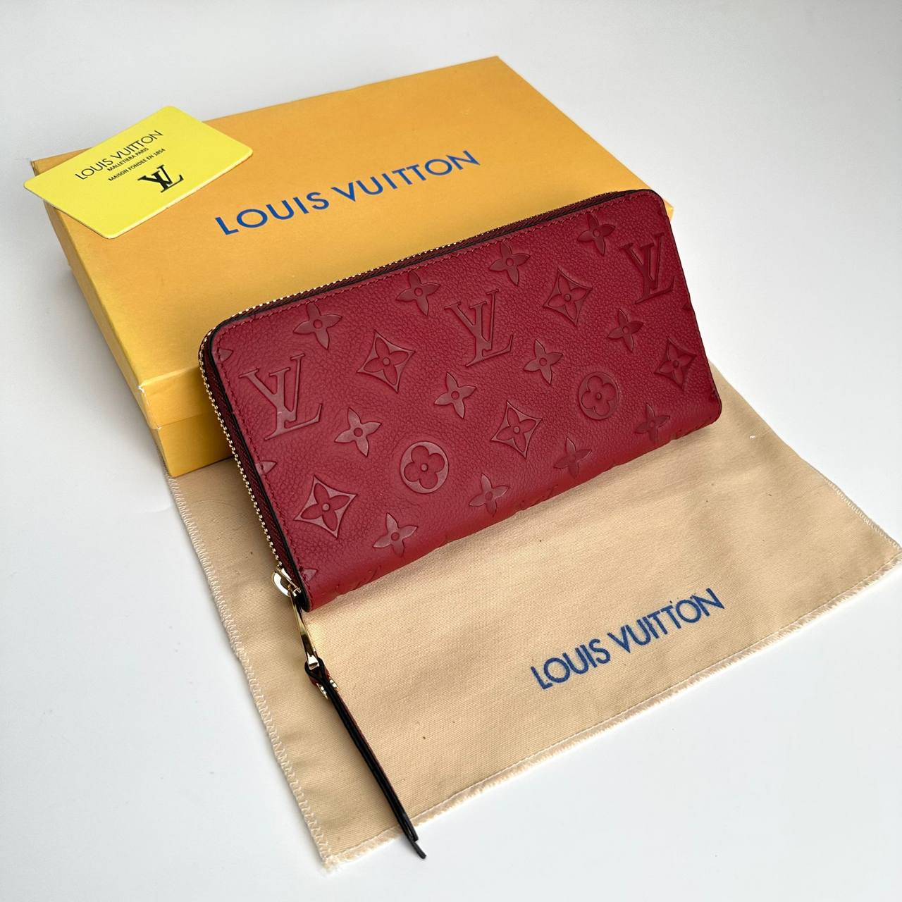 Louis Vuitton Zippy