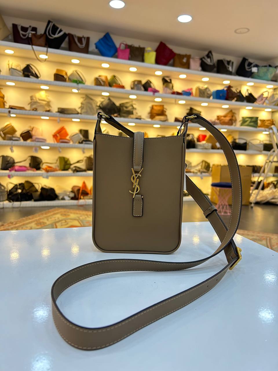 Louis Vuitton 3809