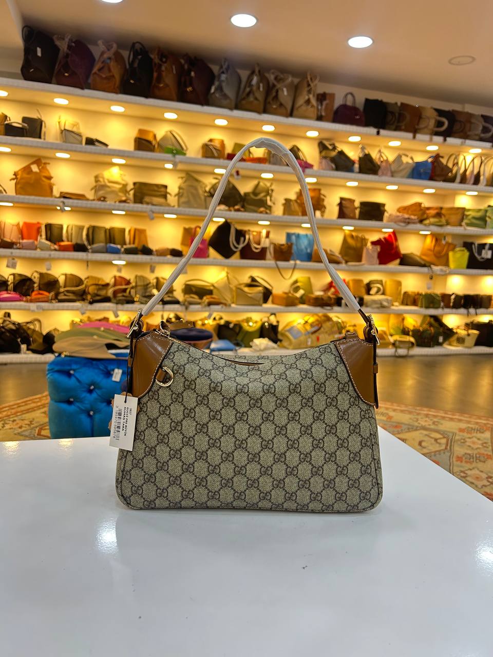 Gucci Big Size 3827