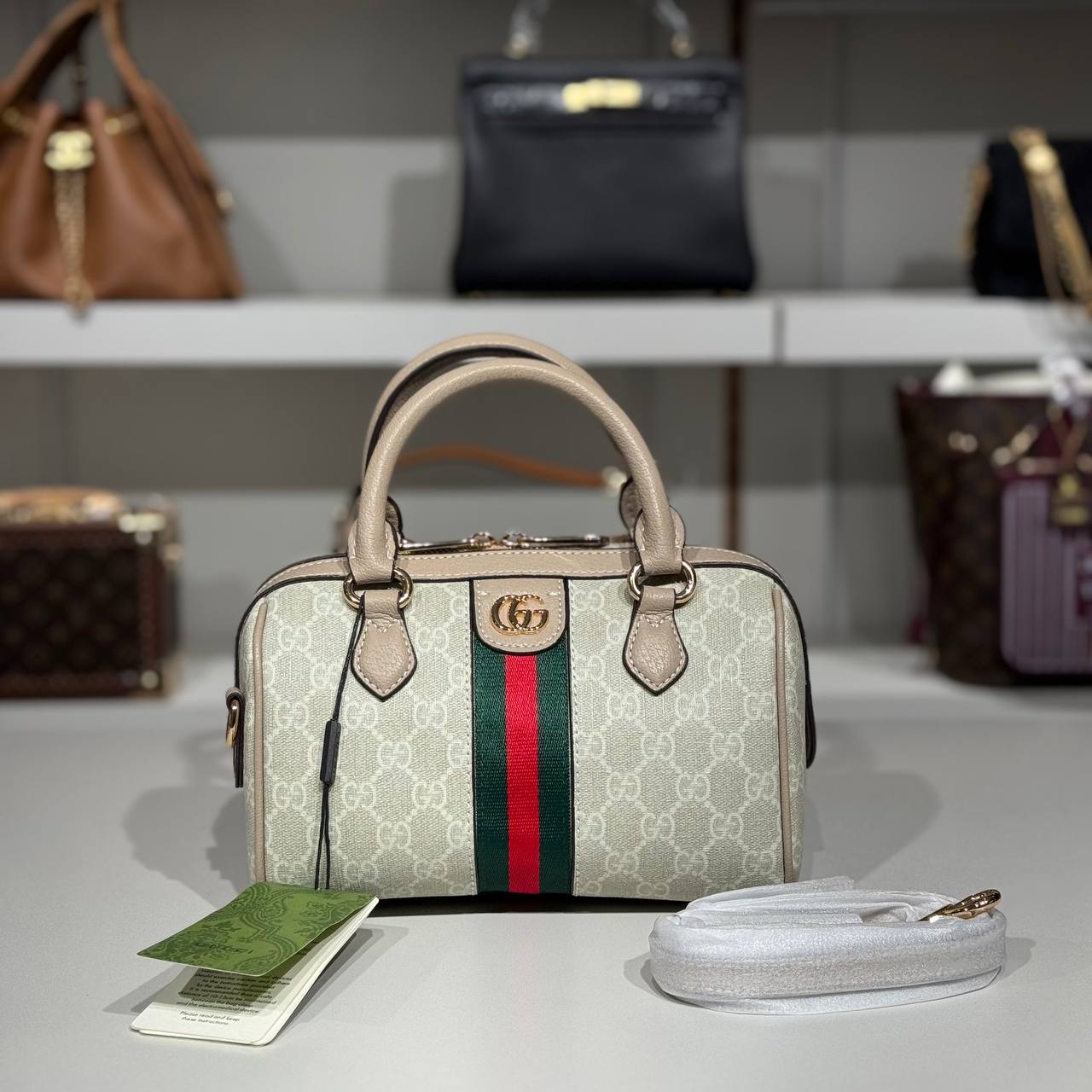 Gucci 6904
