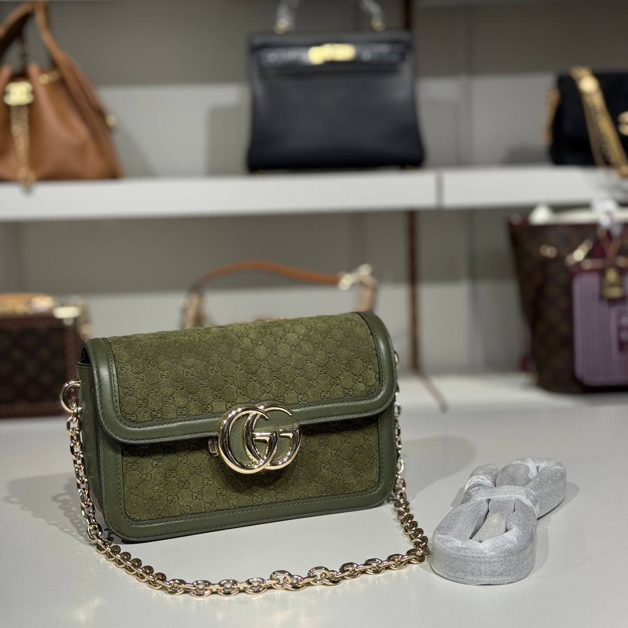 Gucci 7402