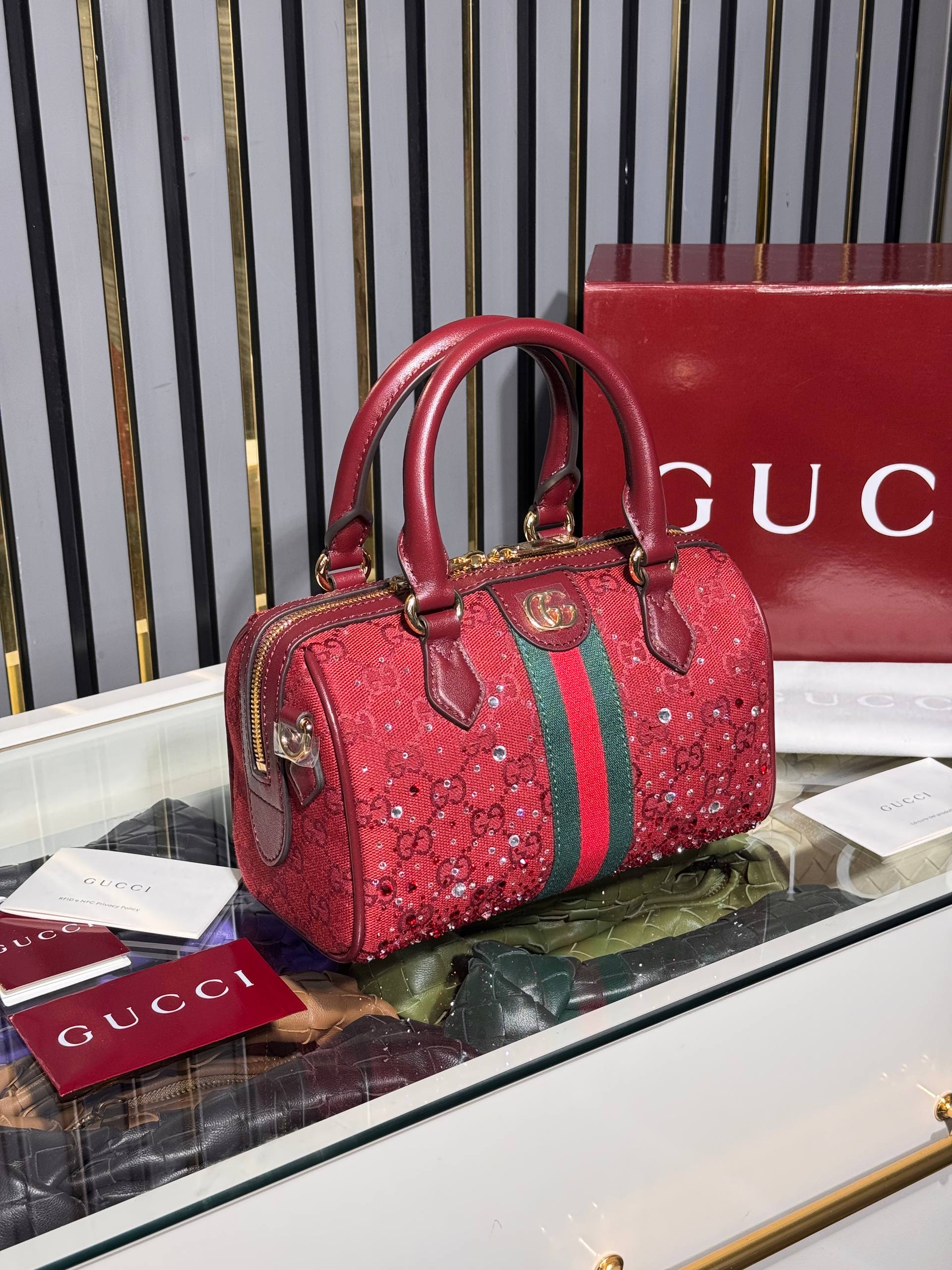 Gucci 1475