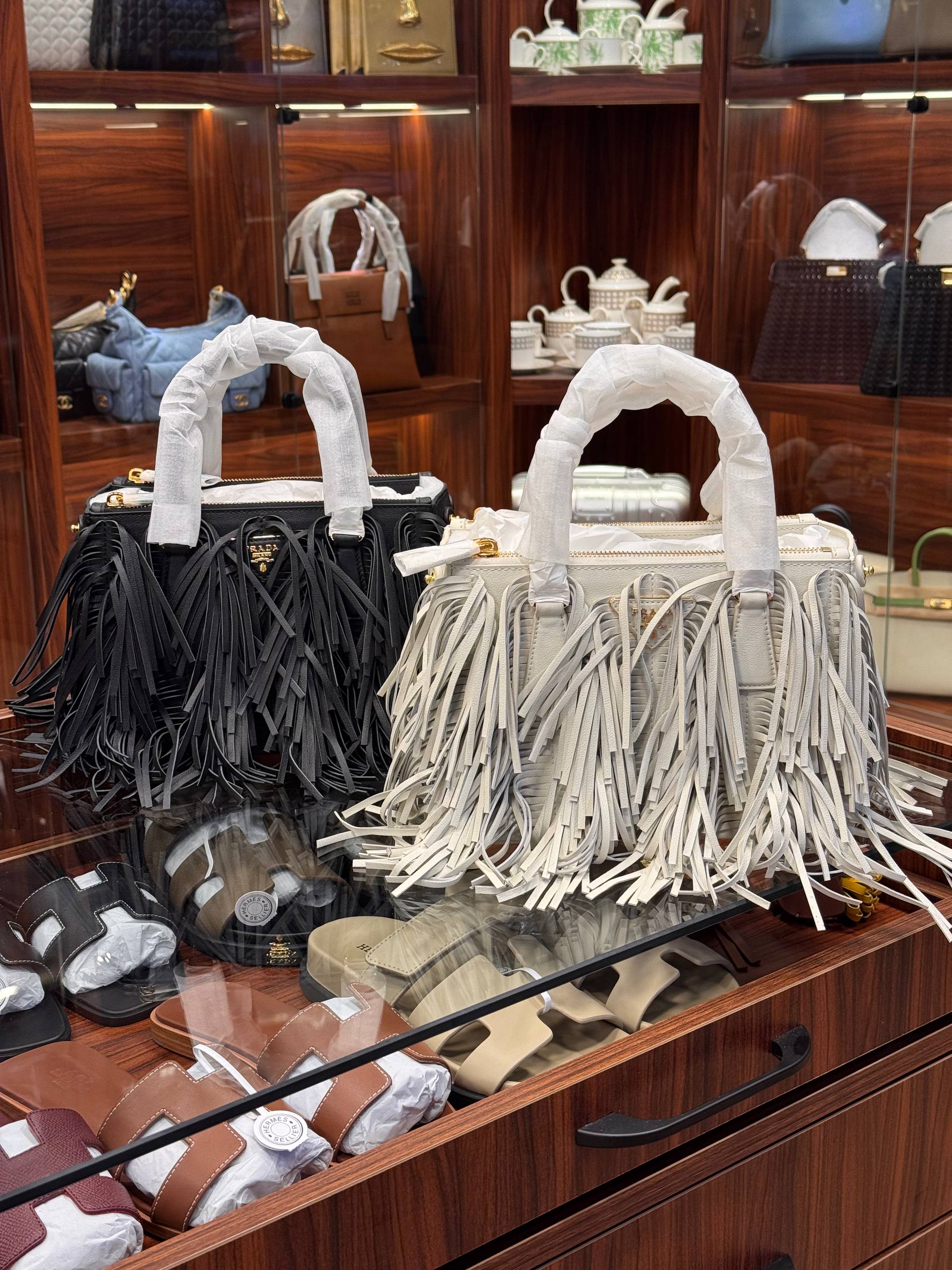 Prada 2879