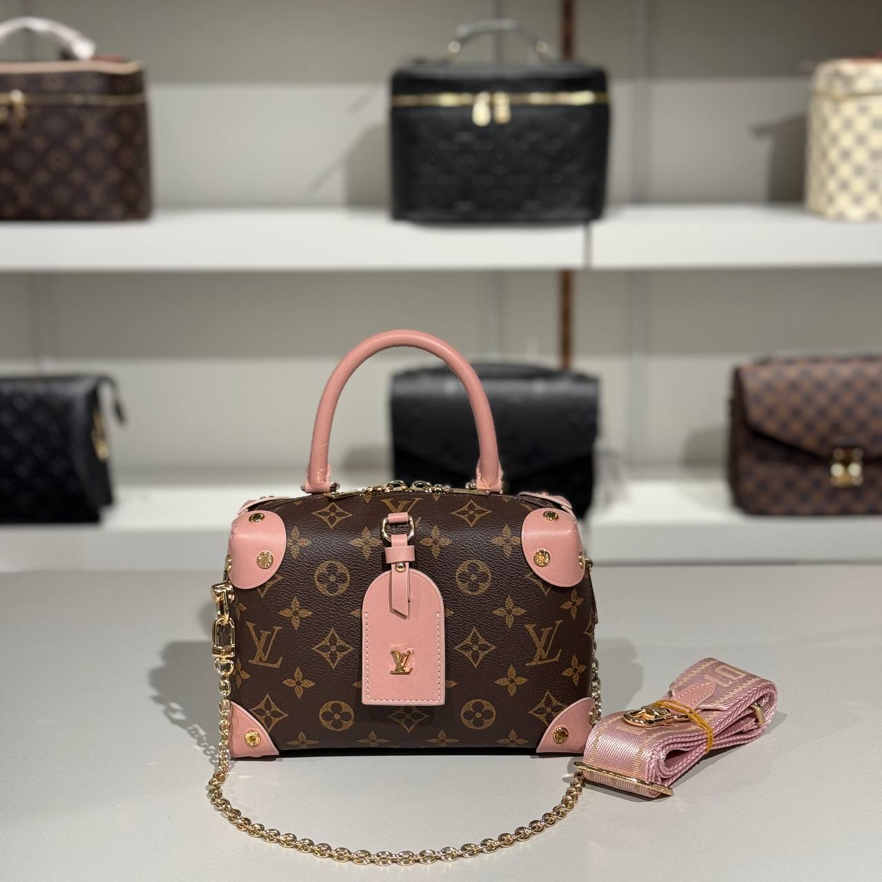 Louis Vuitton 7101