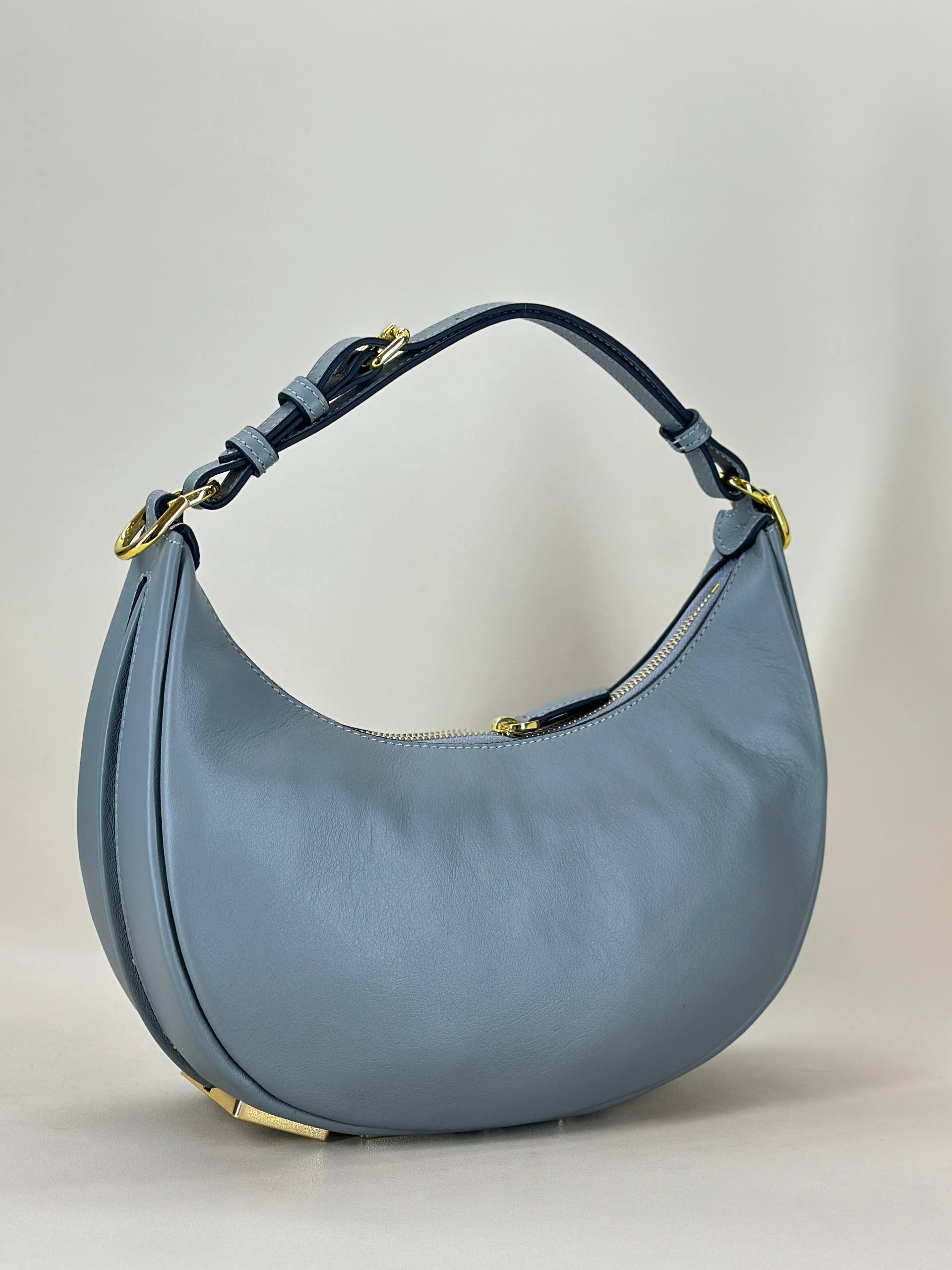 Fendi 8057