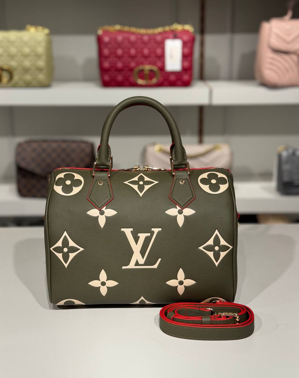 Louis vuitton 2541