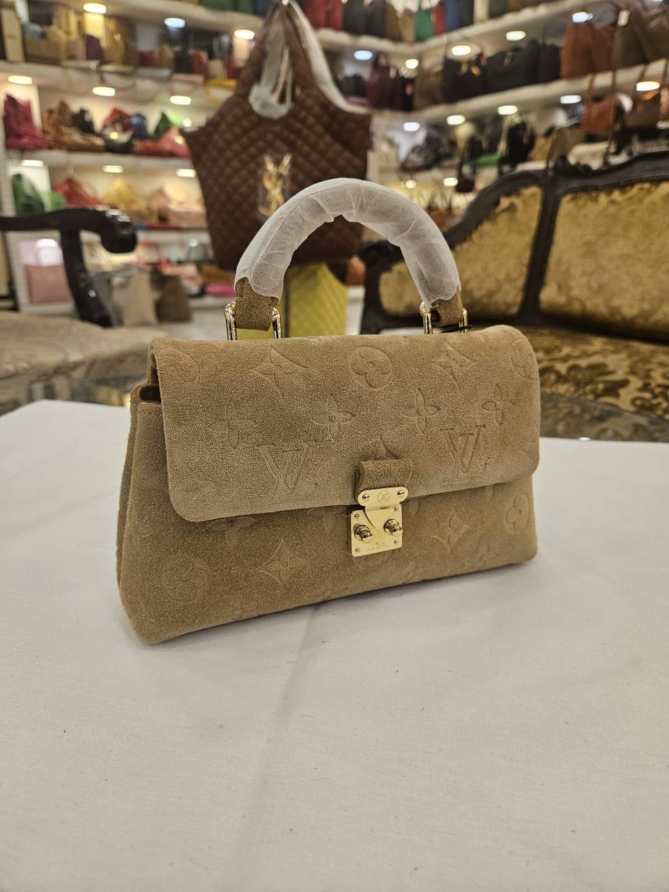 Louis Vuitton 3779