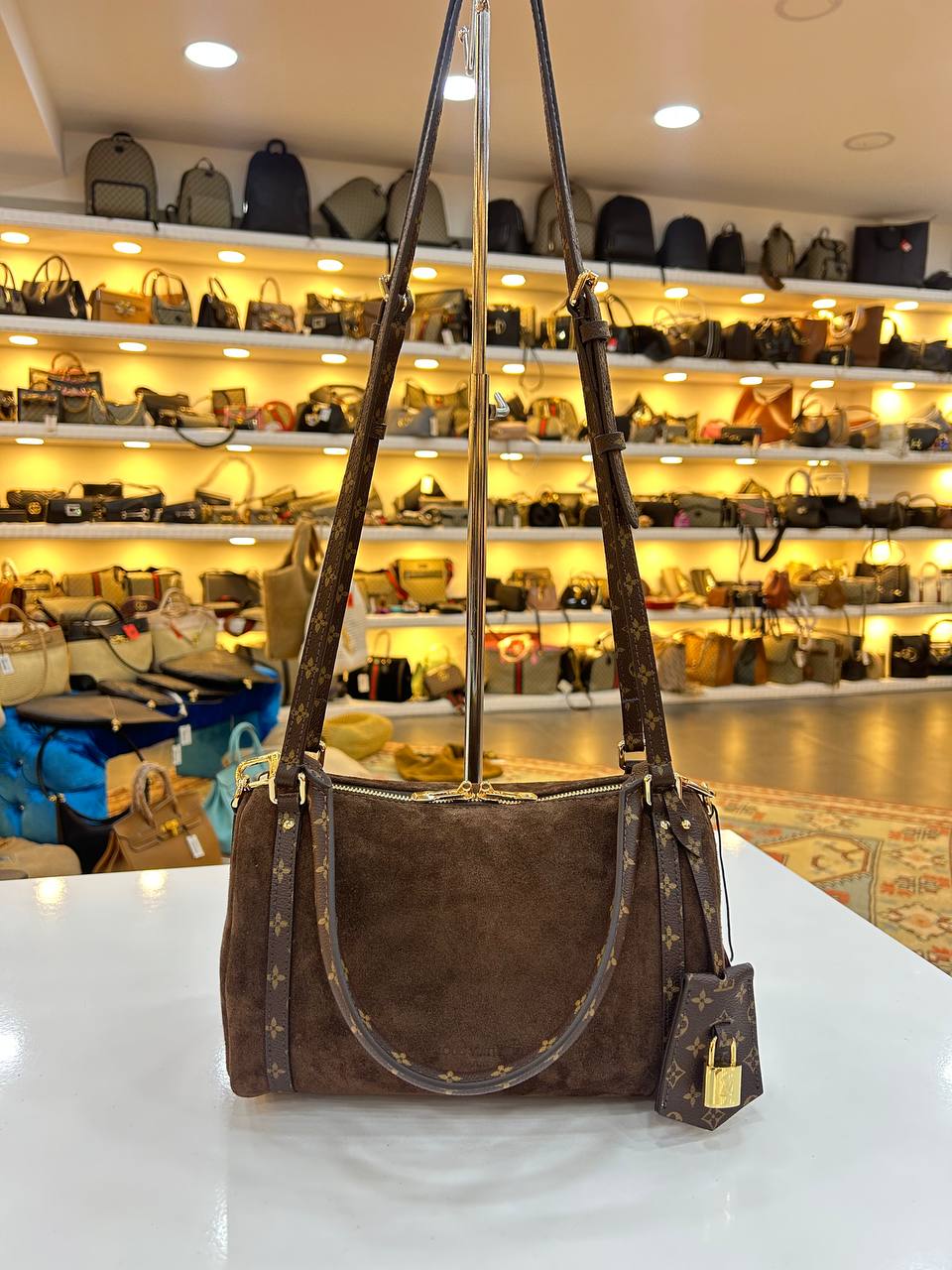 Louis Vuitton Small 3780