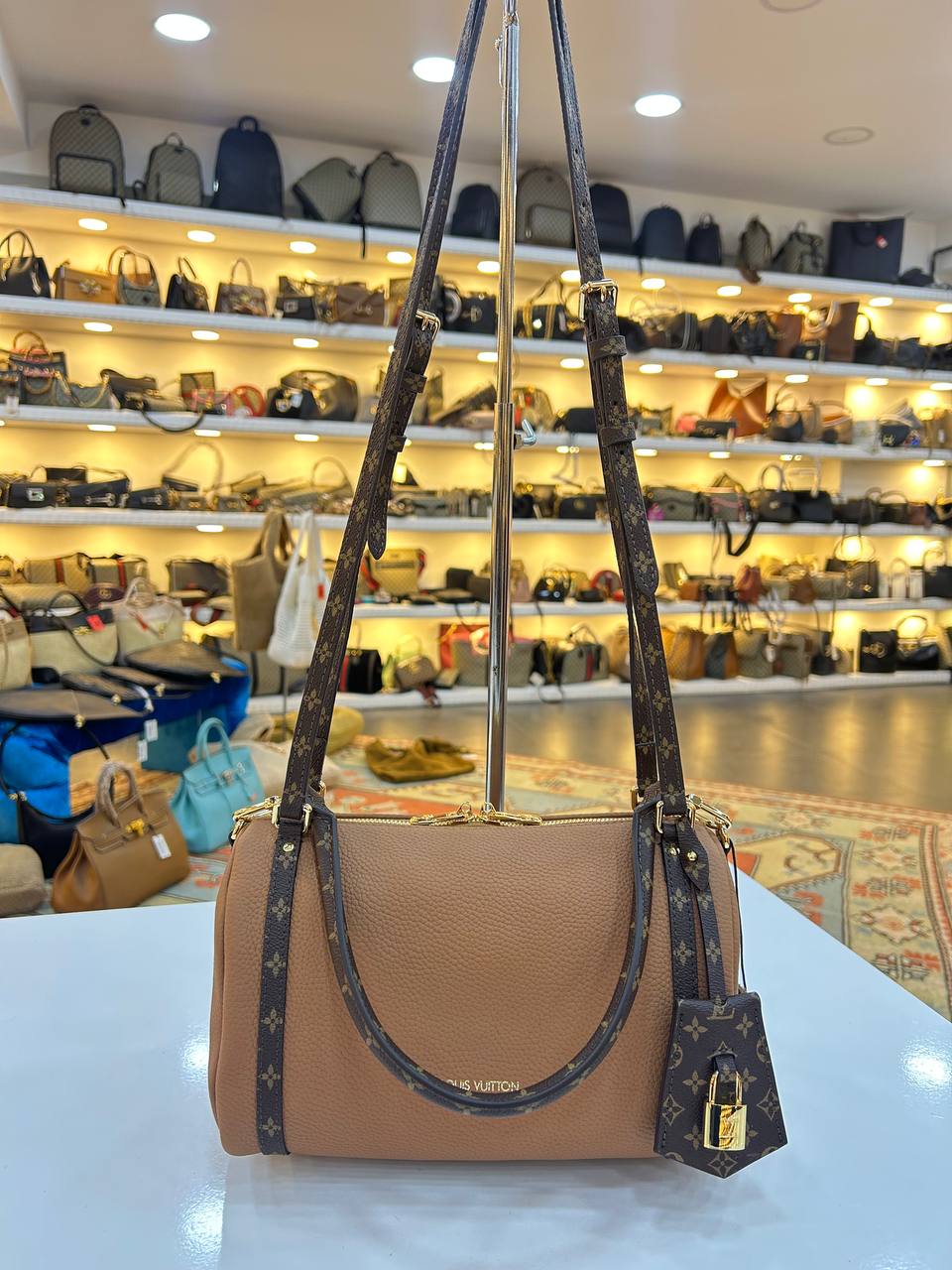 Louis Vuitton Small 3780