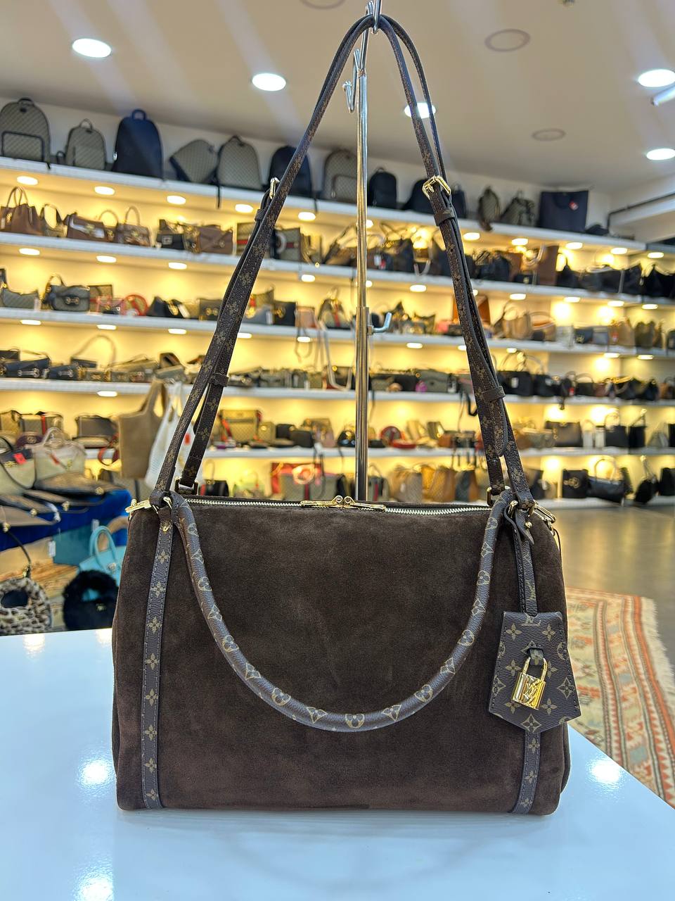 Louis Vuitton Big 3787