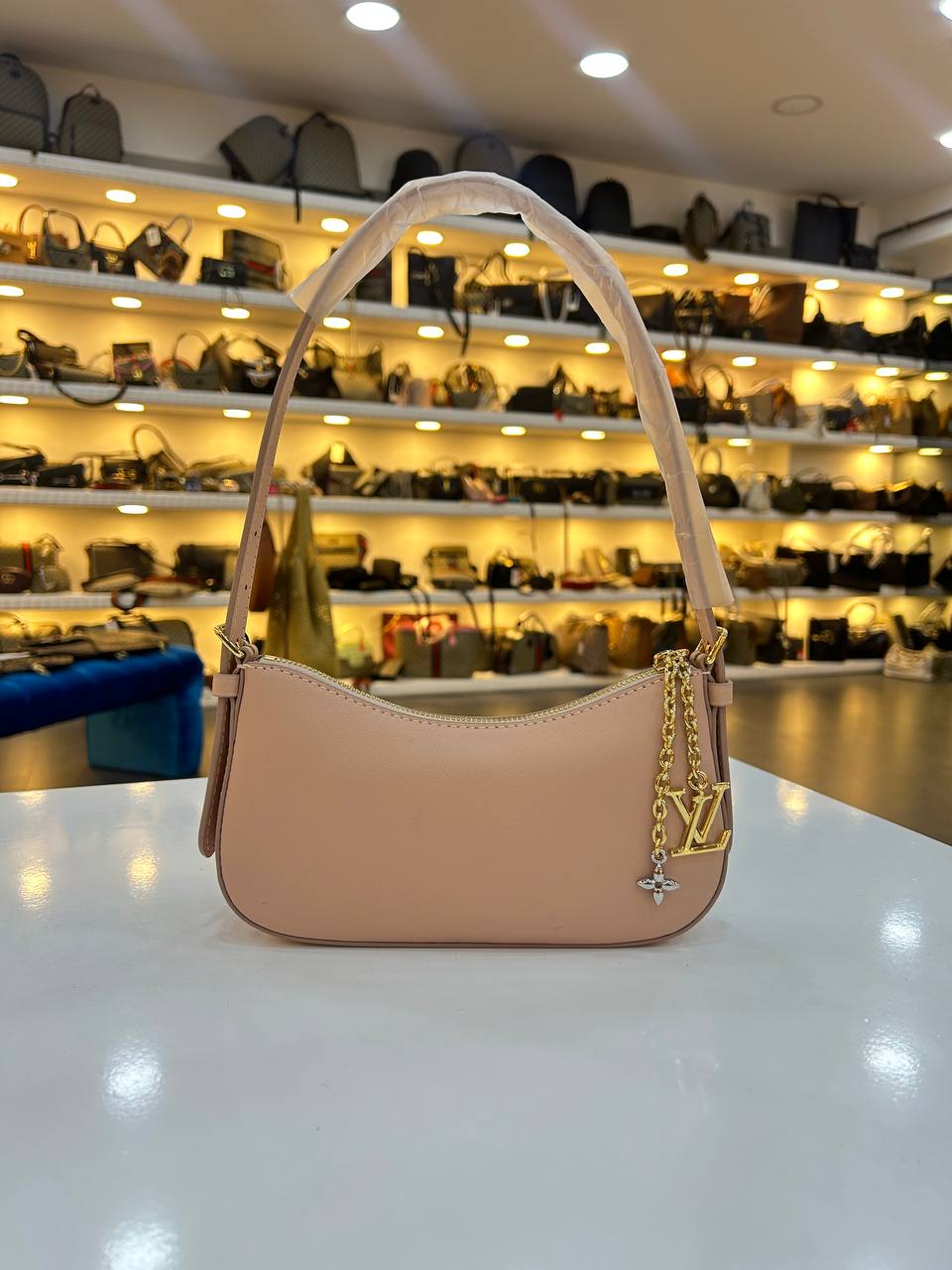 Louis Vuitton 3782