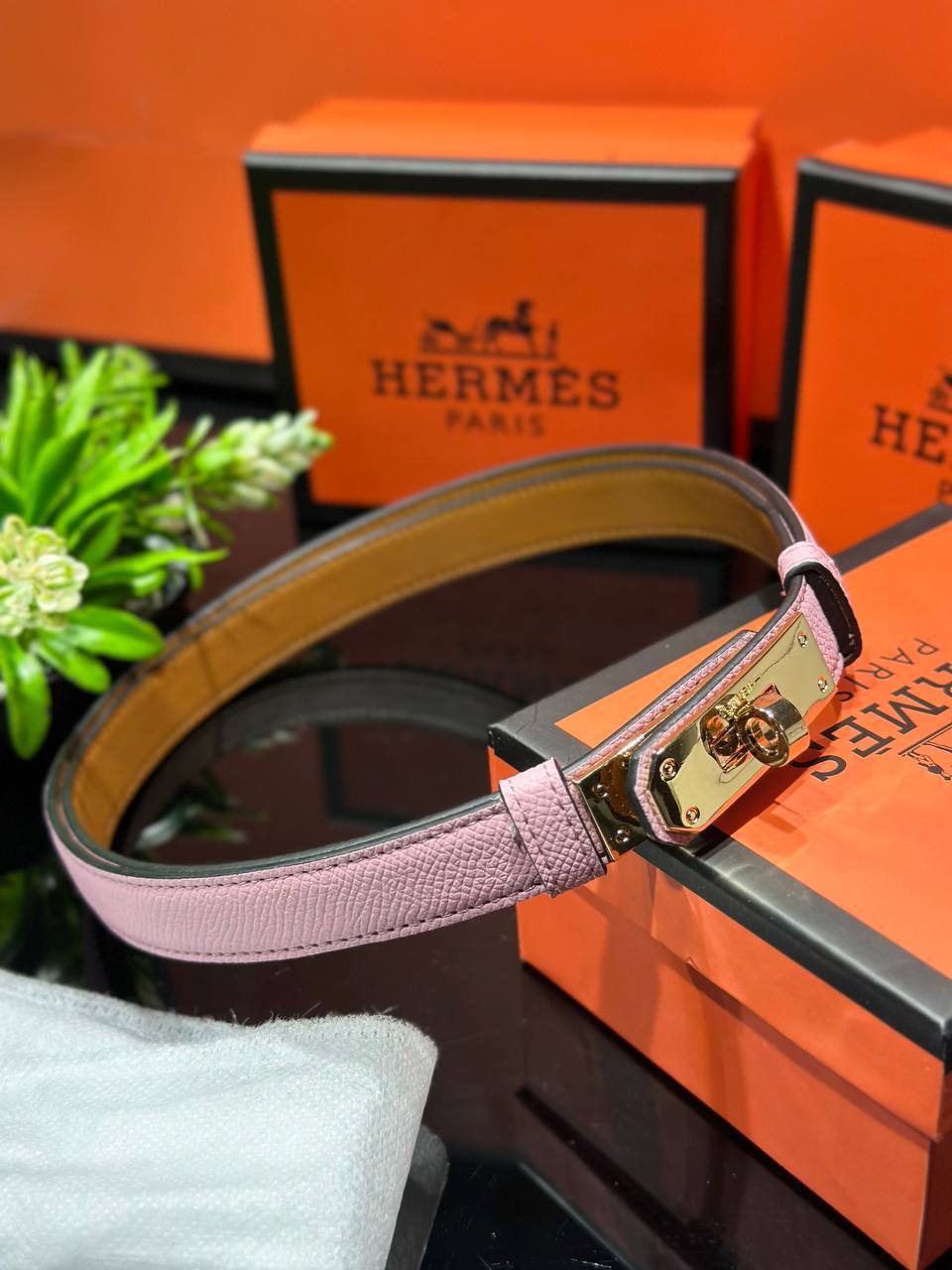 Hermes B1114