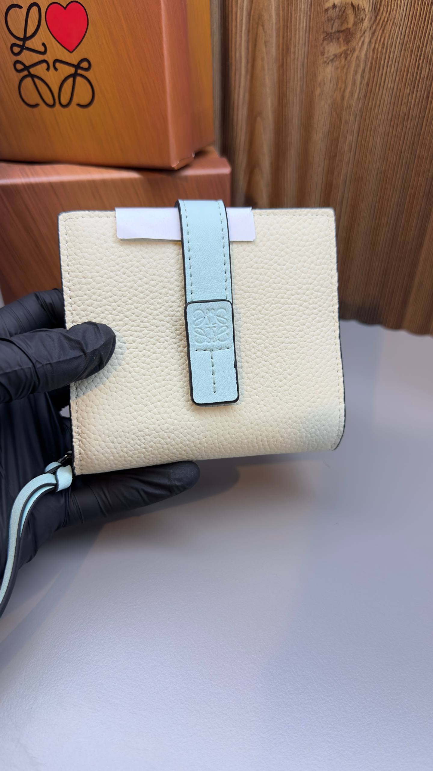 4773 Loewe Wallet