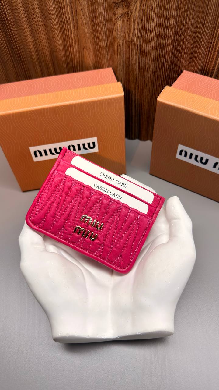 36599 Miu Miu Wallet