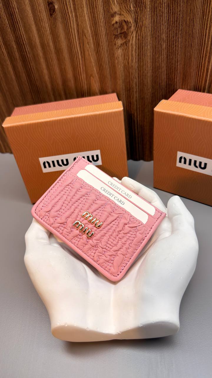 36599 Miu Miu Wallet
