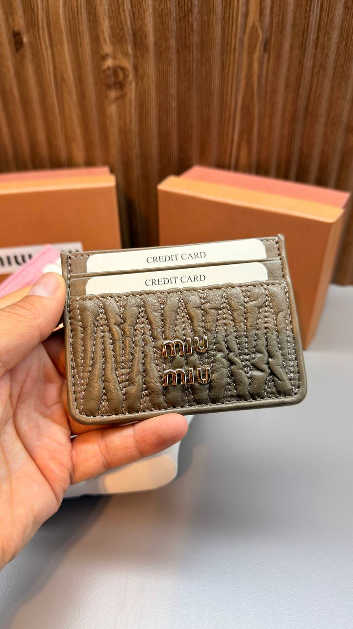 36599 Miu Miu Wallet