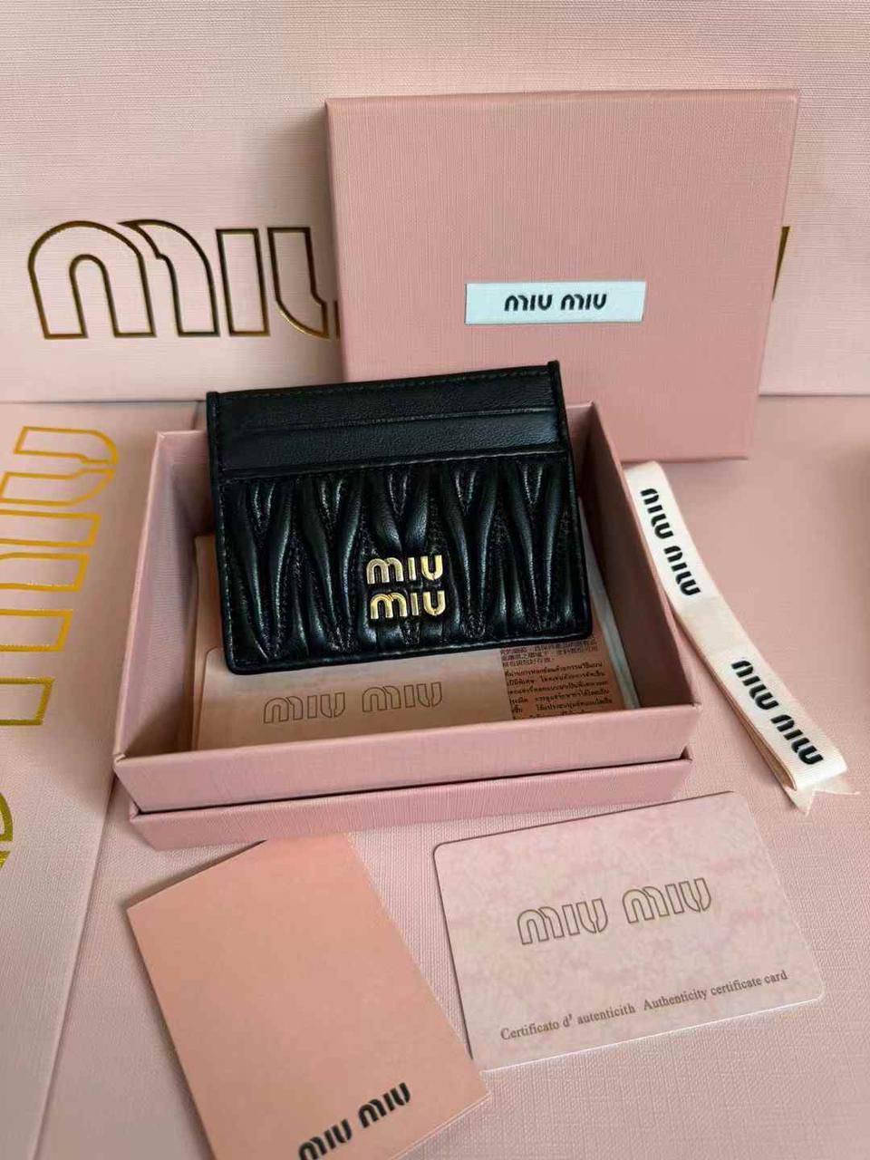 36599 Miu Miu Wallet
