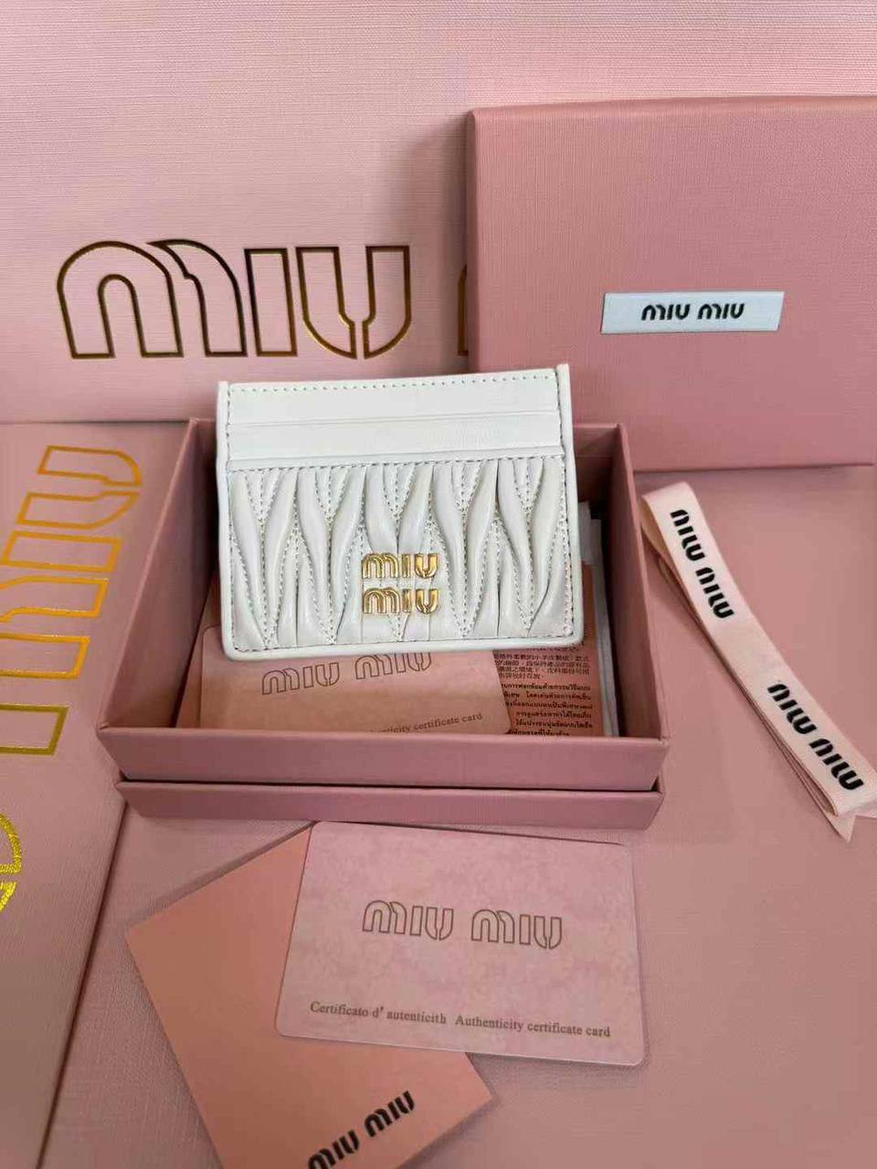 36599 Miu Miu Wallet