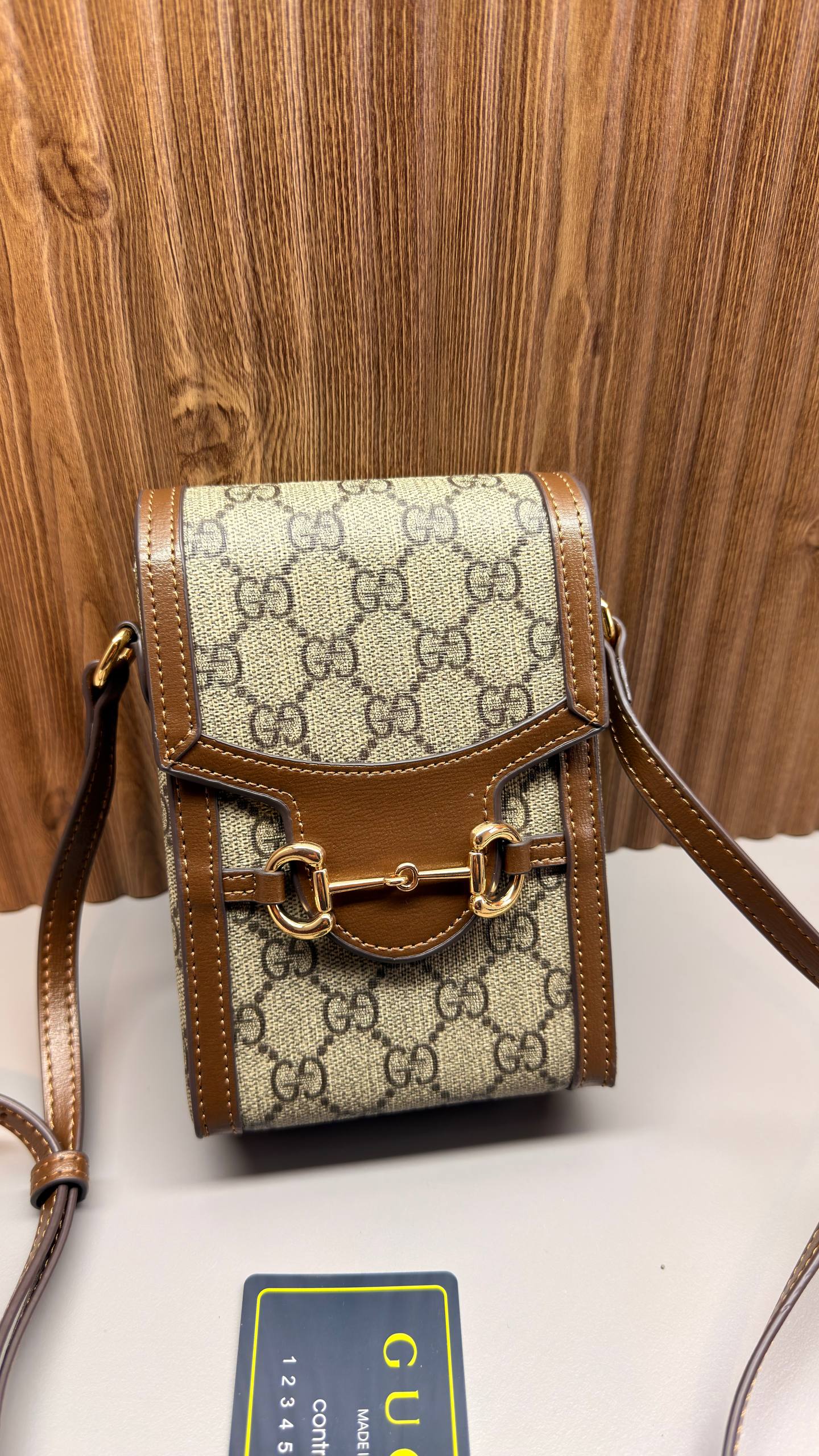 8747 Gucci Wallet