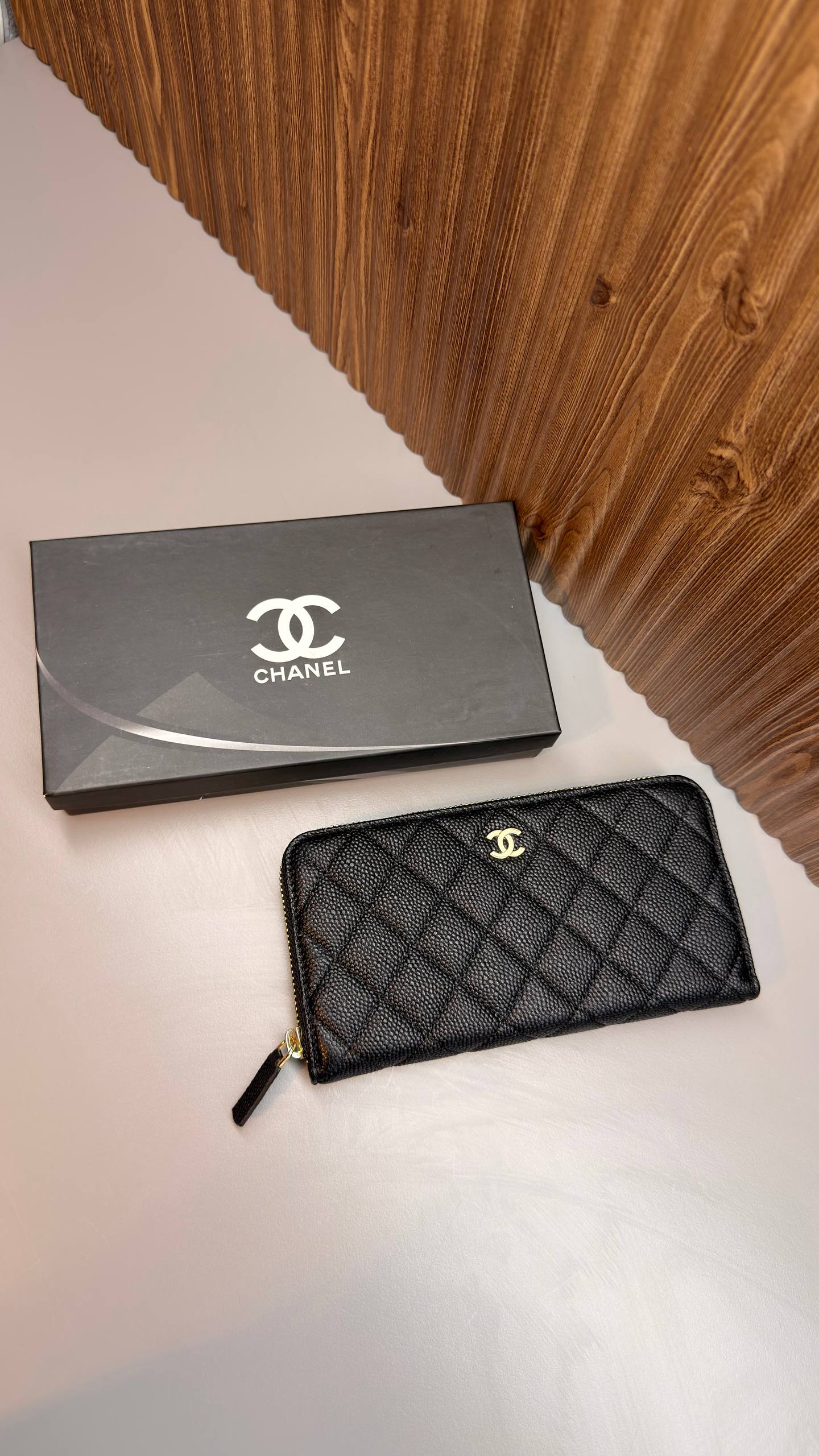 8596 Chanel Wallet