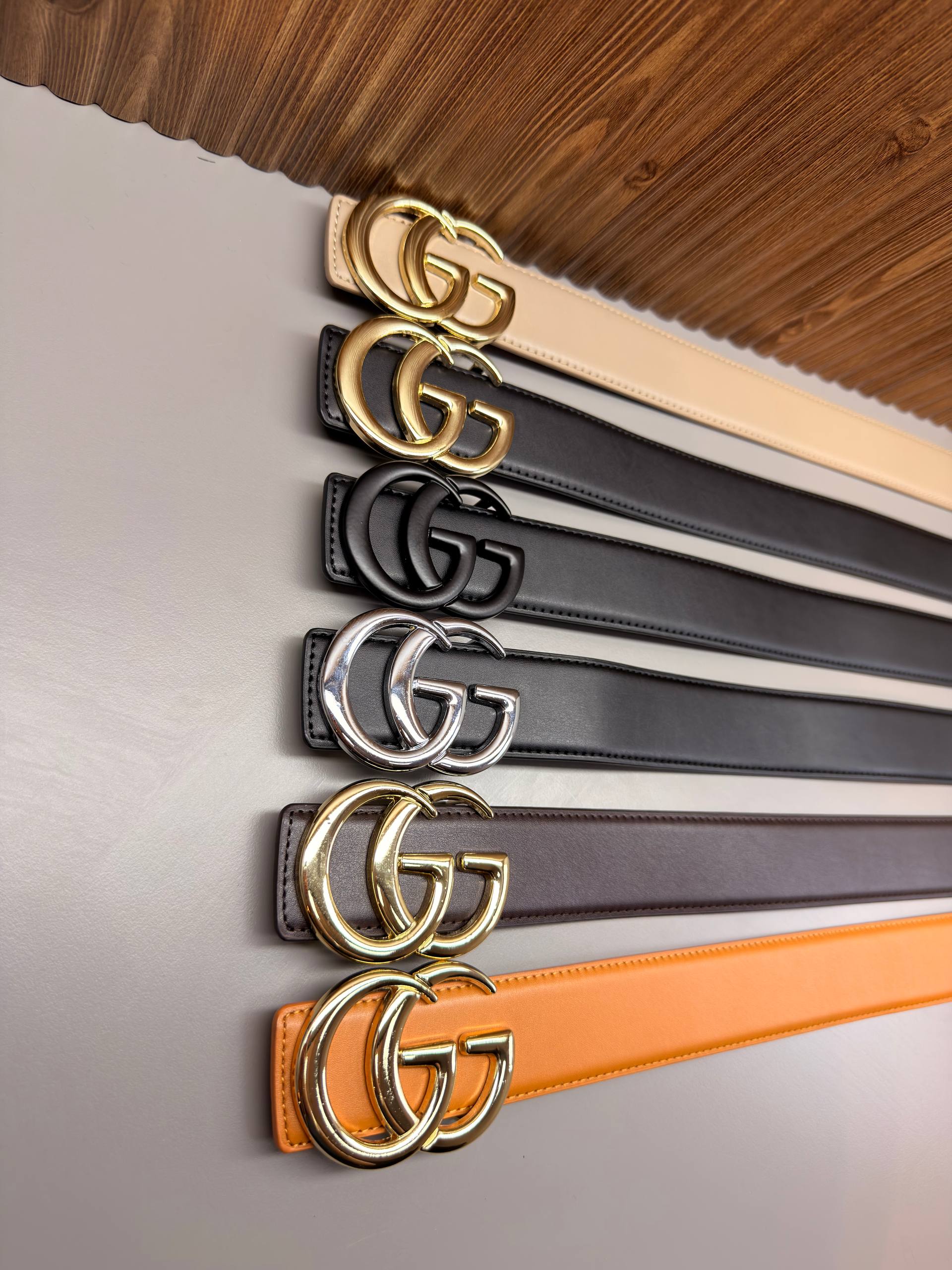 Gucci B6983