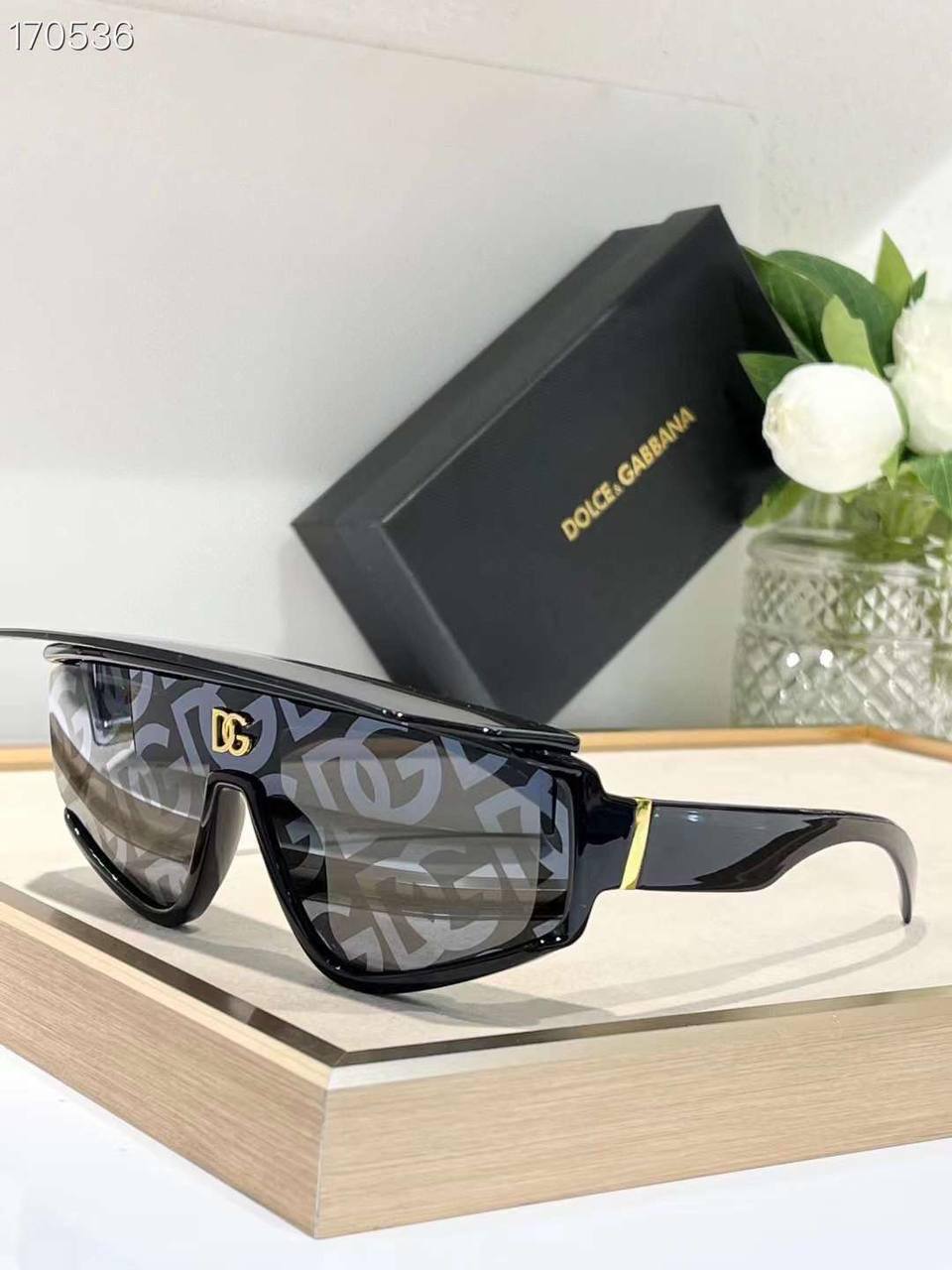 Dolce Gabbana E1113